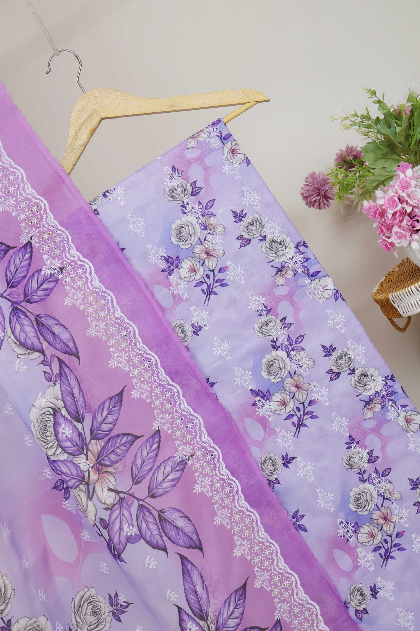 3Piece-Lawn Embroidered Suit R3P14