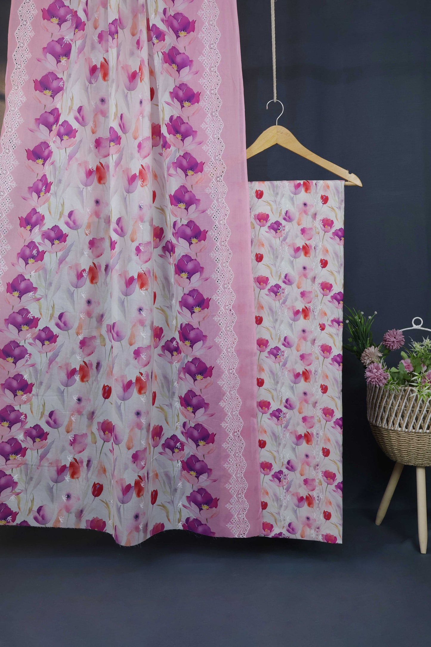 3Piece-Lawn Embroidered Suit R3P07
