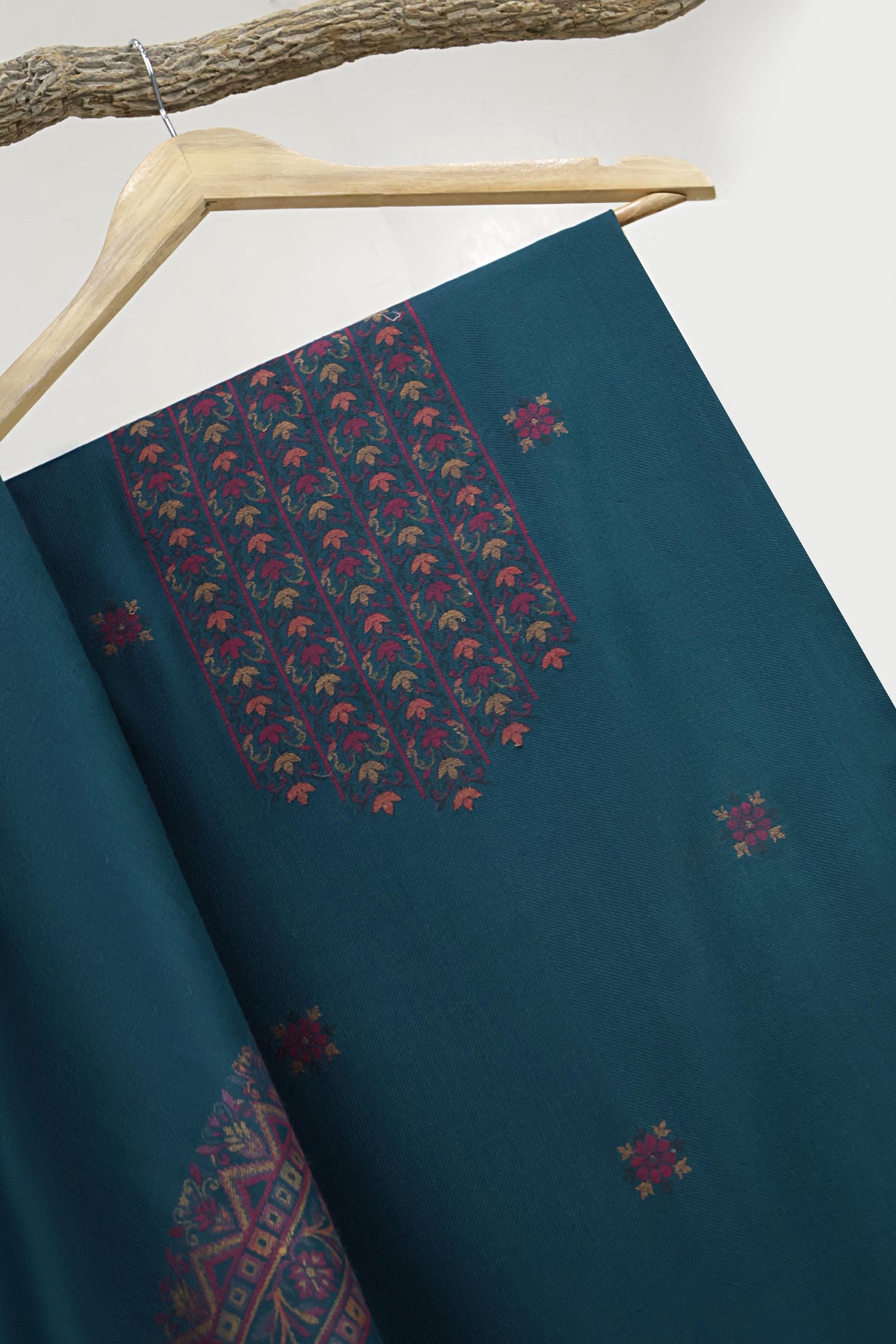 3Piece -Kashmiri Pashmina Suit WA3P03