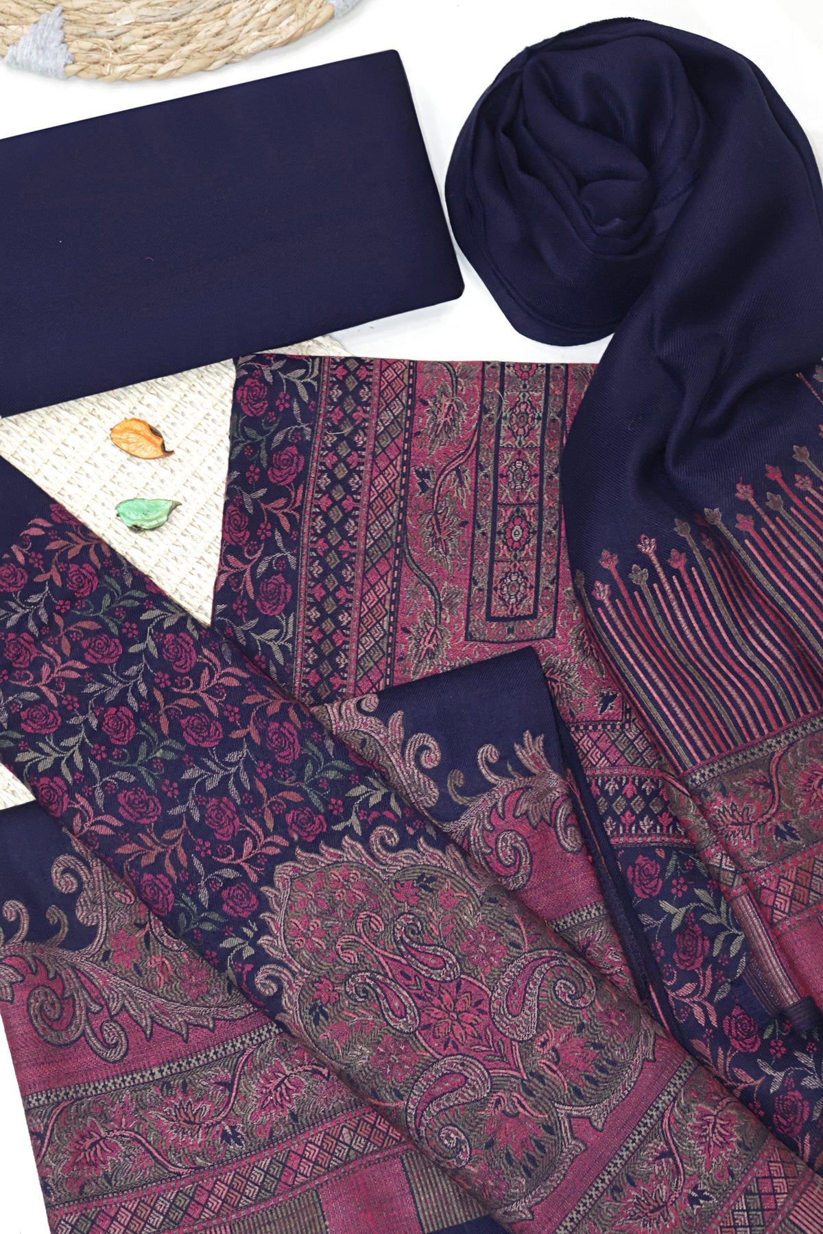 3Piece -Kashmiri Pashmina Suit WA3P29