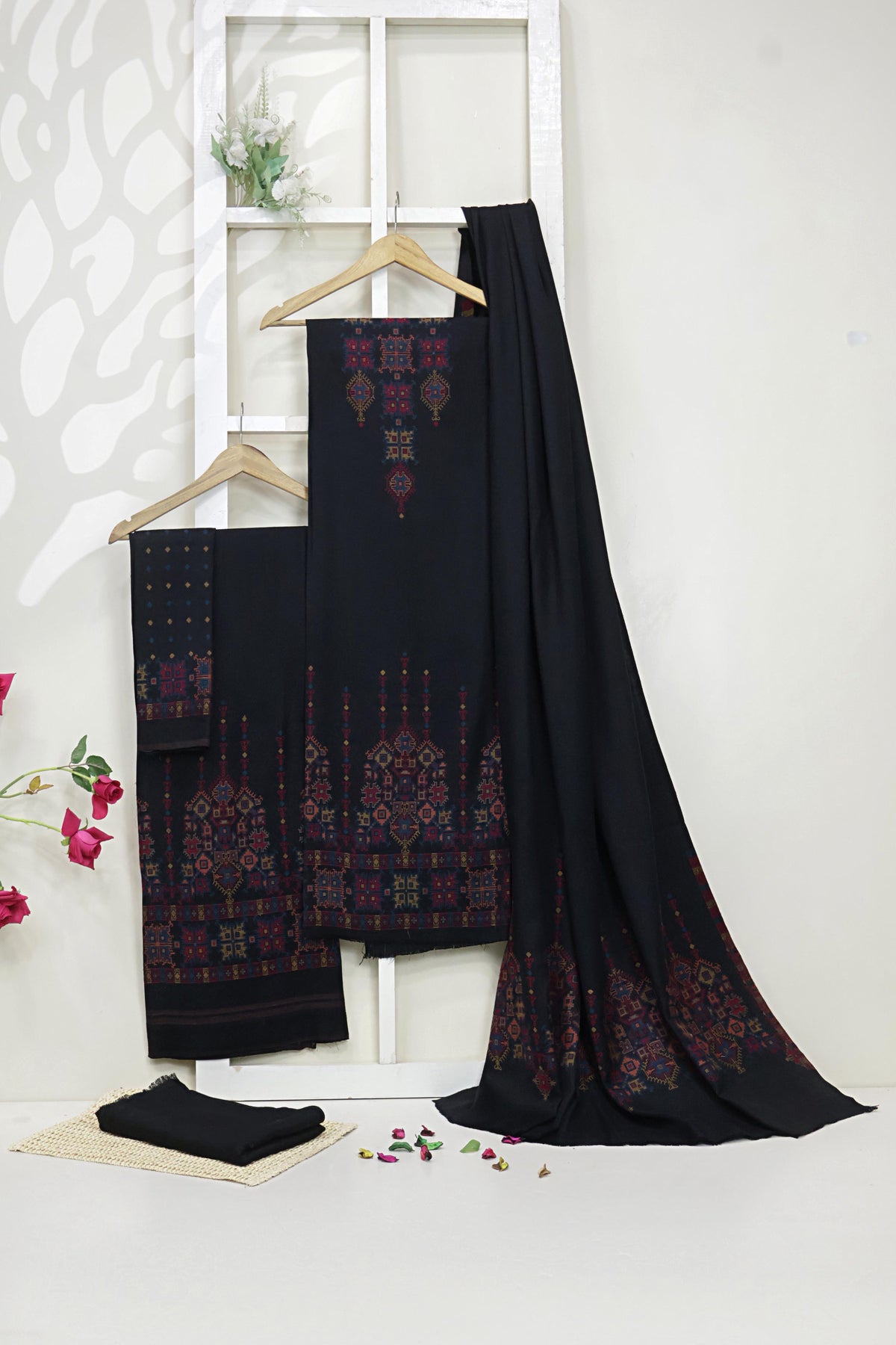 3Piece -Kashmiri Pashmina Suit WA3P09