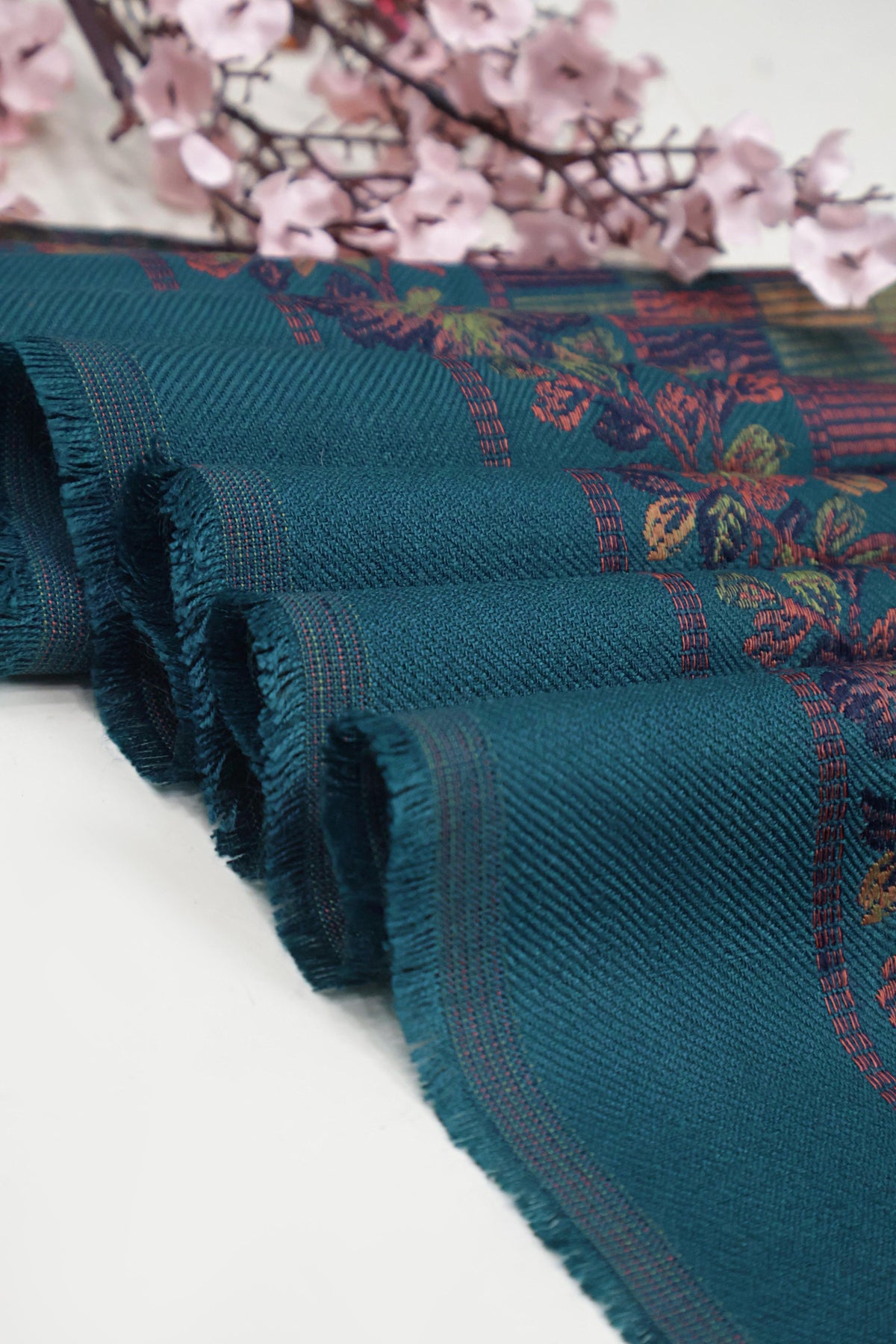 3Piece -Kashmiri Pashmina Suit WA3P08