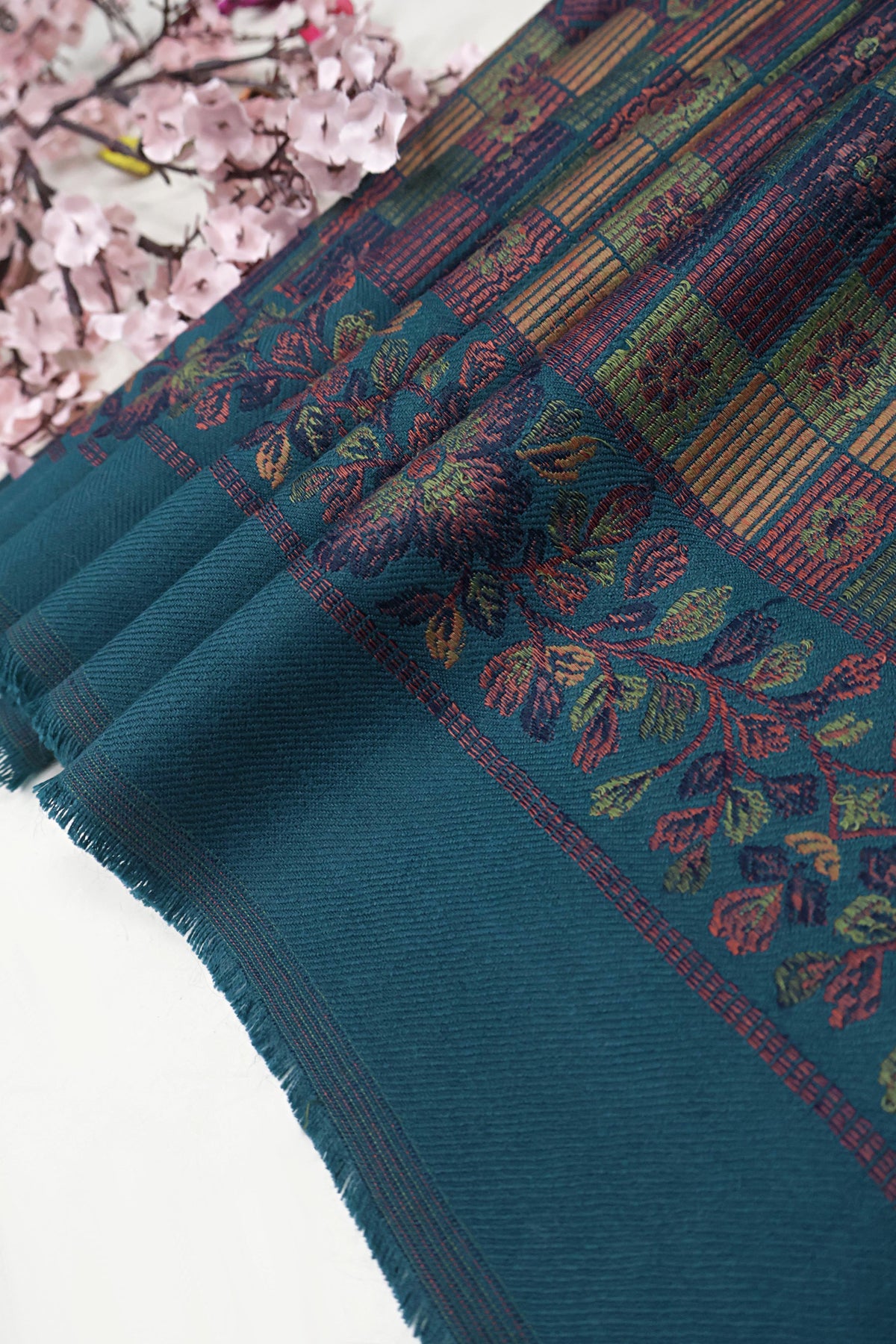 3Piece -Kashmiri Pashmina Suit WA3P08