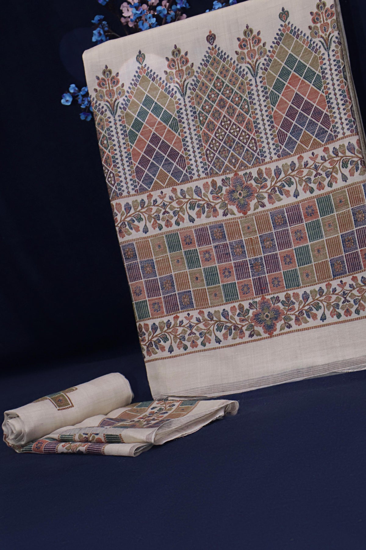 3Piece -Kashmiri Pashmina Suit WA3P28