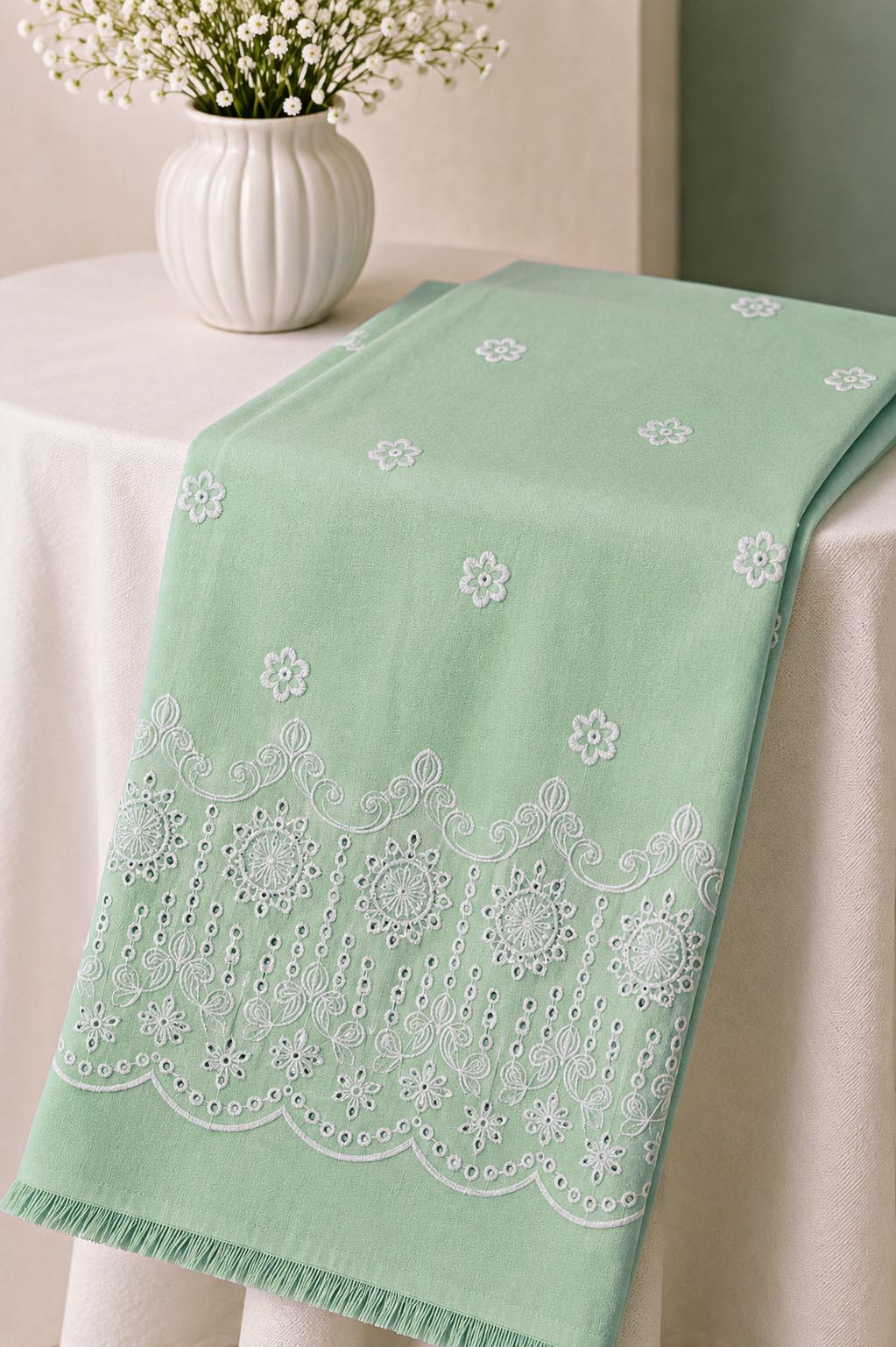 2PC- Embroidered Lawn Suit 2PWR06