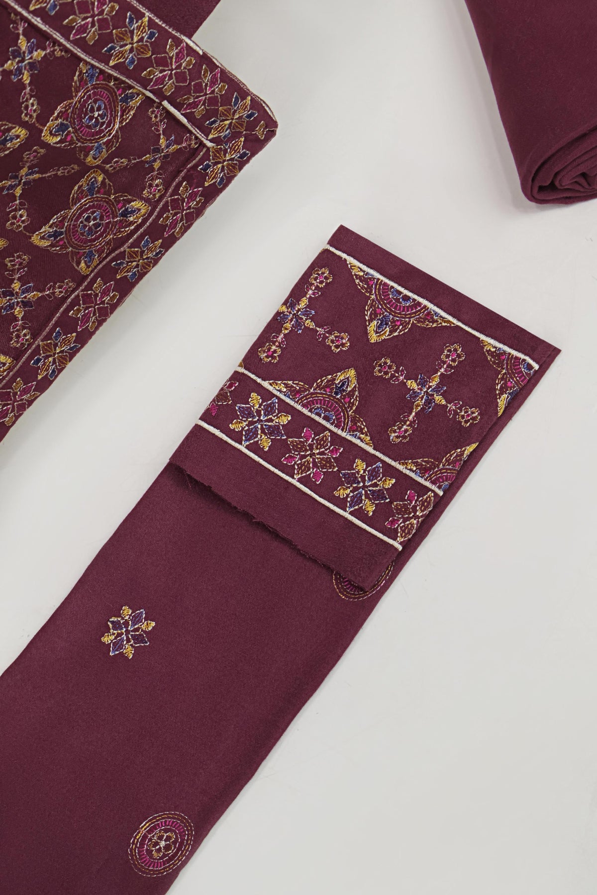 3Piece - Embroidered Pure Marina Suit WWRV1005