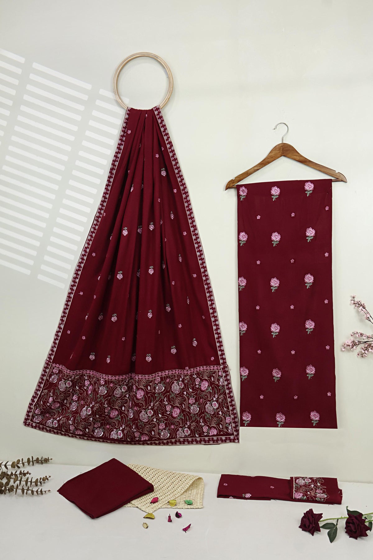 3Piece - Embroidered Pure Marina Suit WWRV1002
