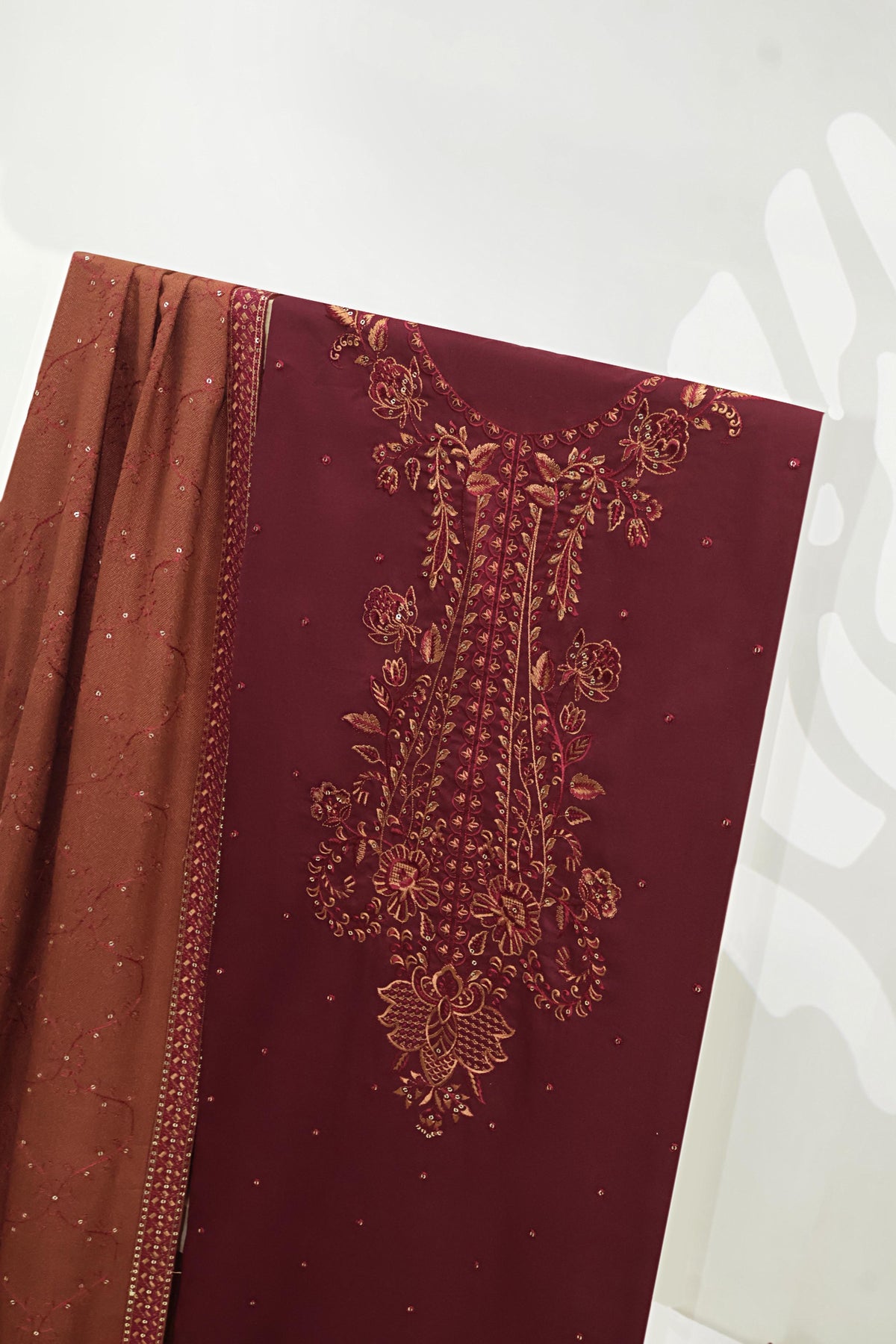 3Piece - Embroidered Dhank Marina Suit WWRV303