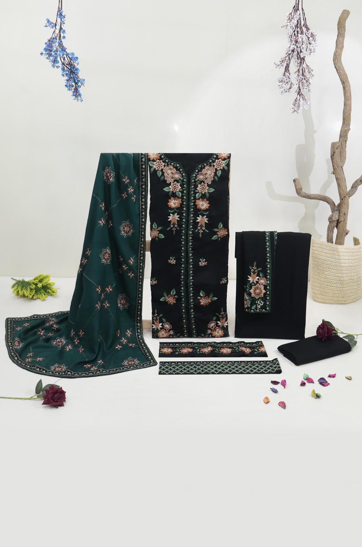 3Piece - Embroidered Dhank Marina Suit WWRV305