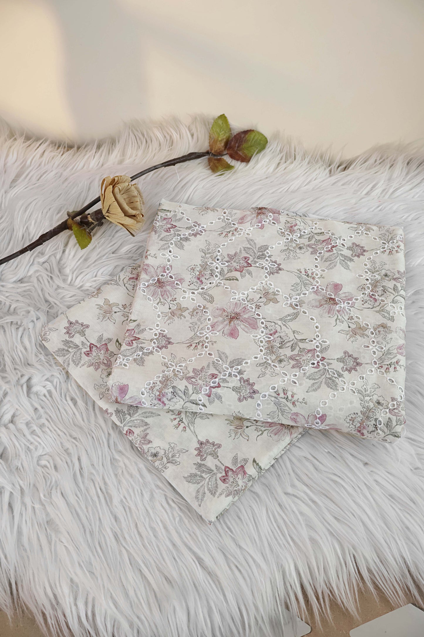 2Piece – Printed Embroidered Lawn EL2PSR63A