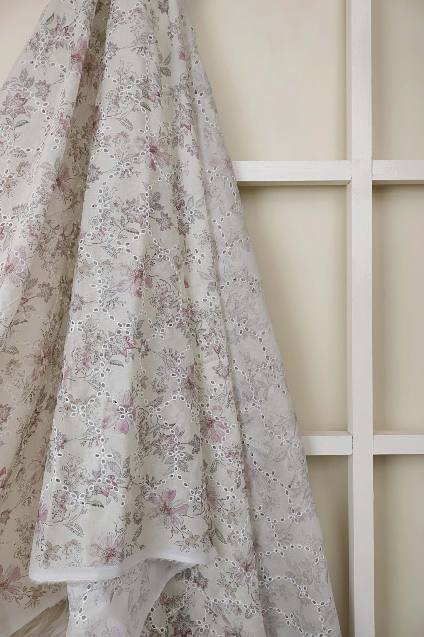 2Piece – Printed Embroidered Lawn EL2PSR63A
