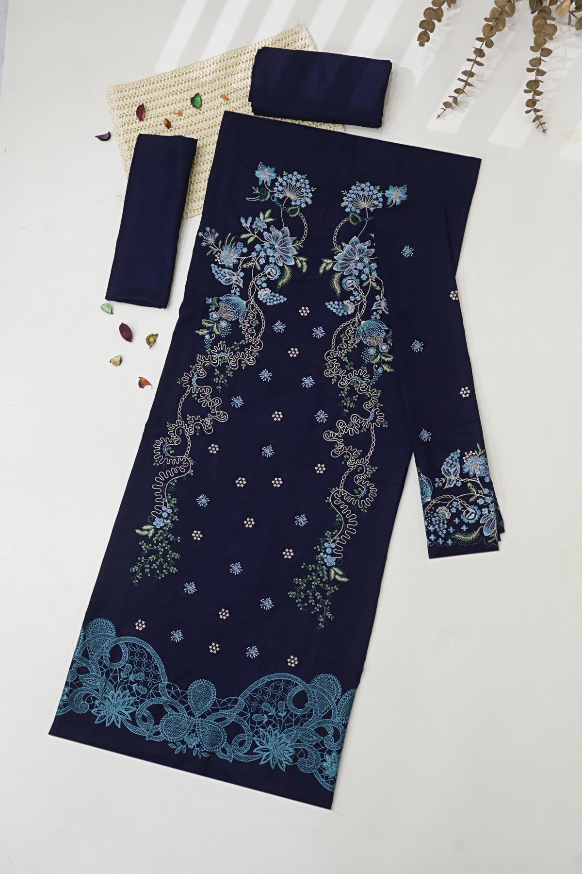 3Piece - Embroidered Karandi Suit WWRV108