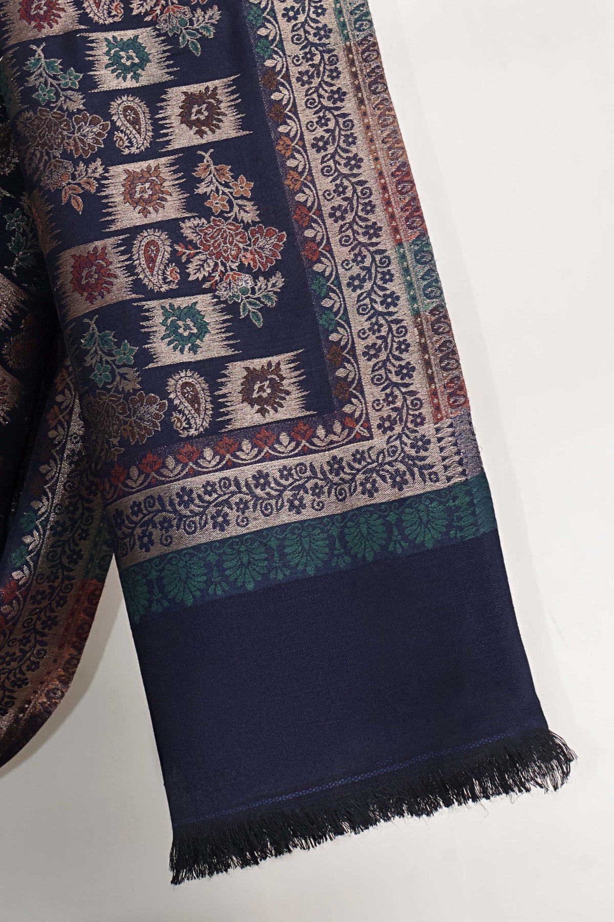 Zari Kani Pashmina Shawl 3643J