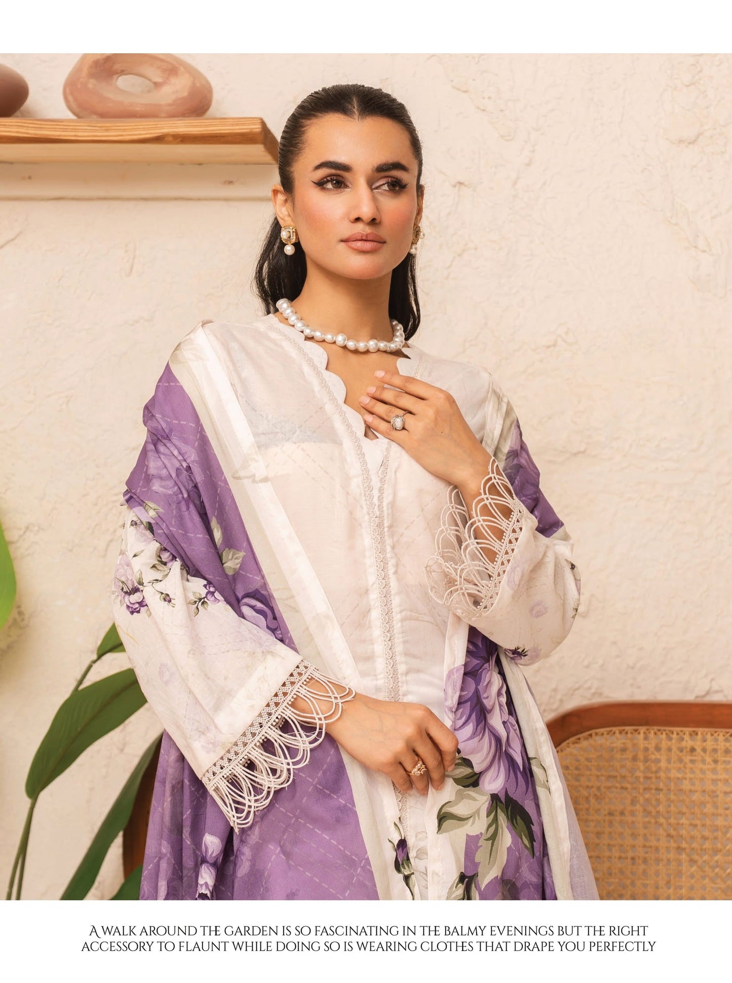 Lawn Embroidered Suit H25JH407