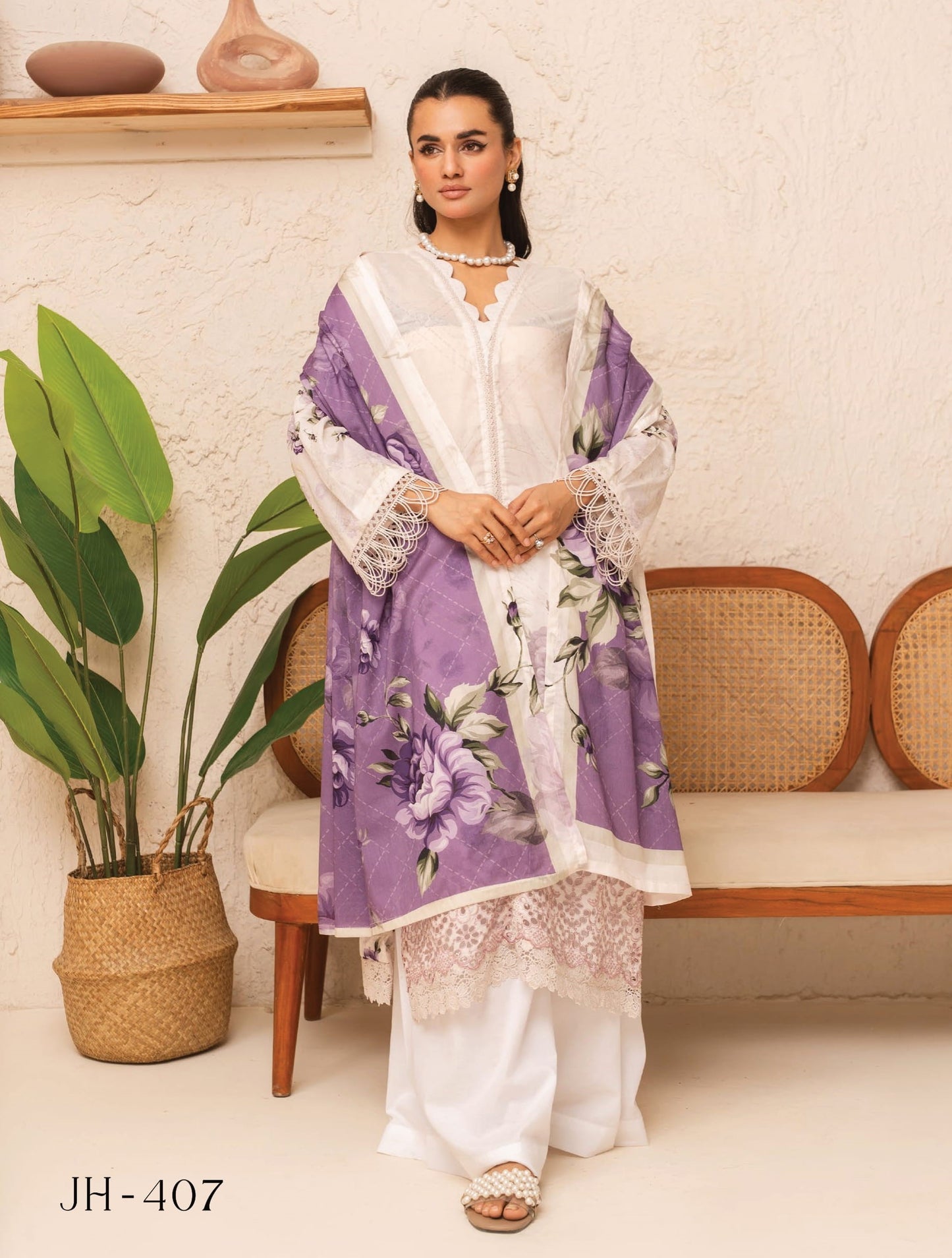 Lawn Embroidered Suit H25JH407
