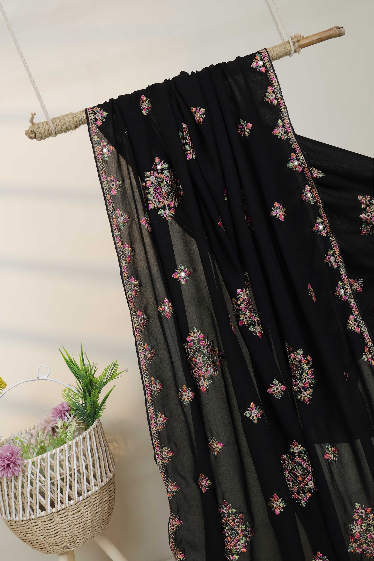 Sindhi Embroidered Shawl HLSH49