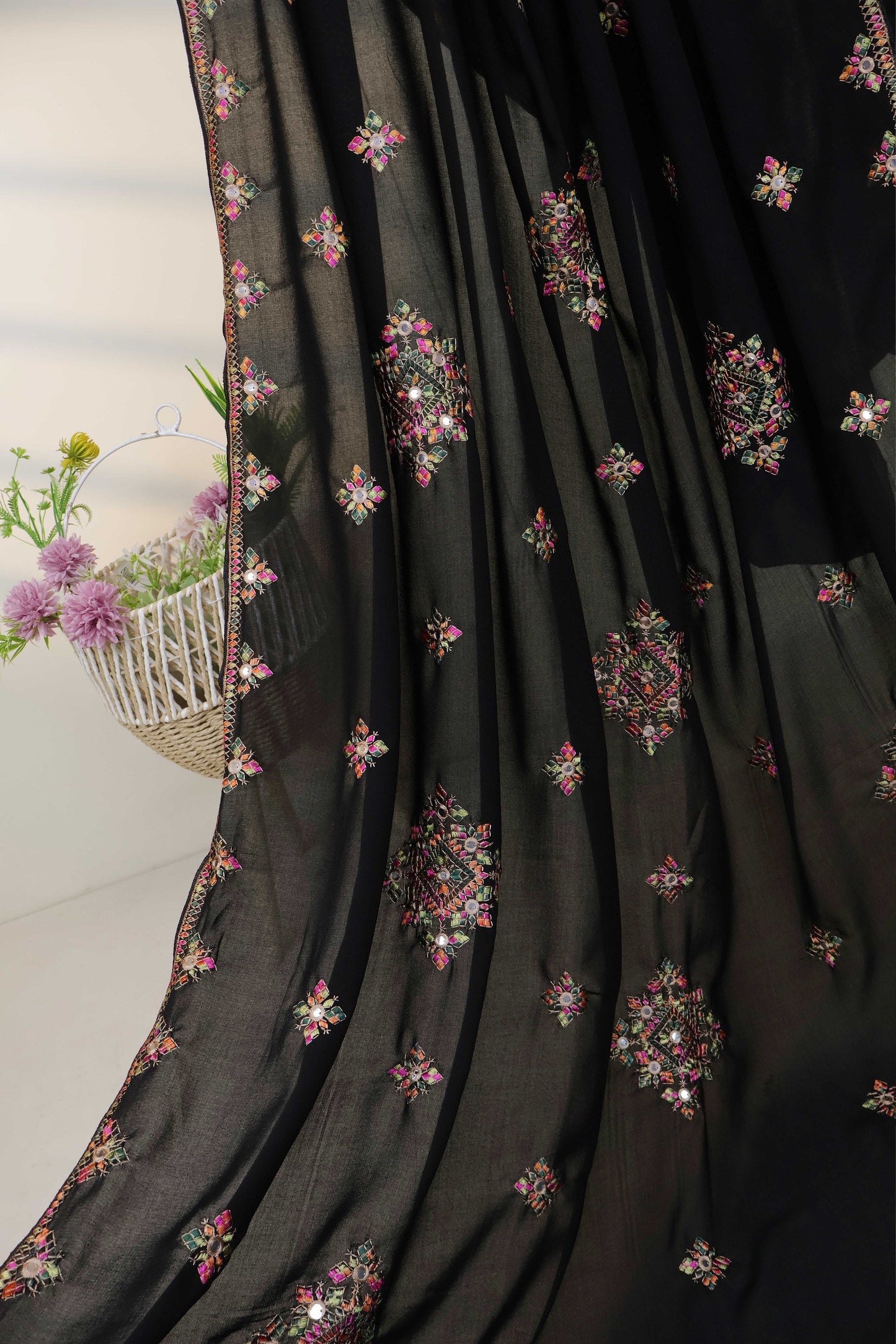 Sindhi Embroidered Shawl HLSH49