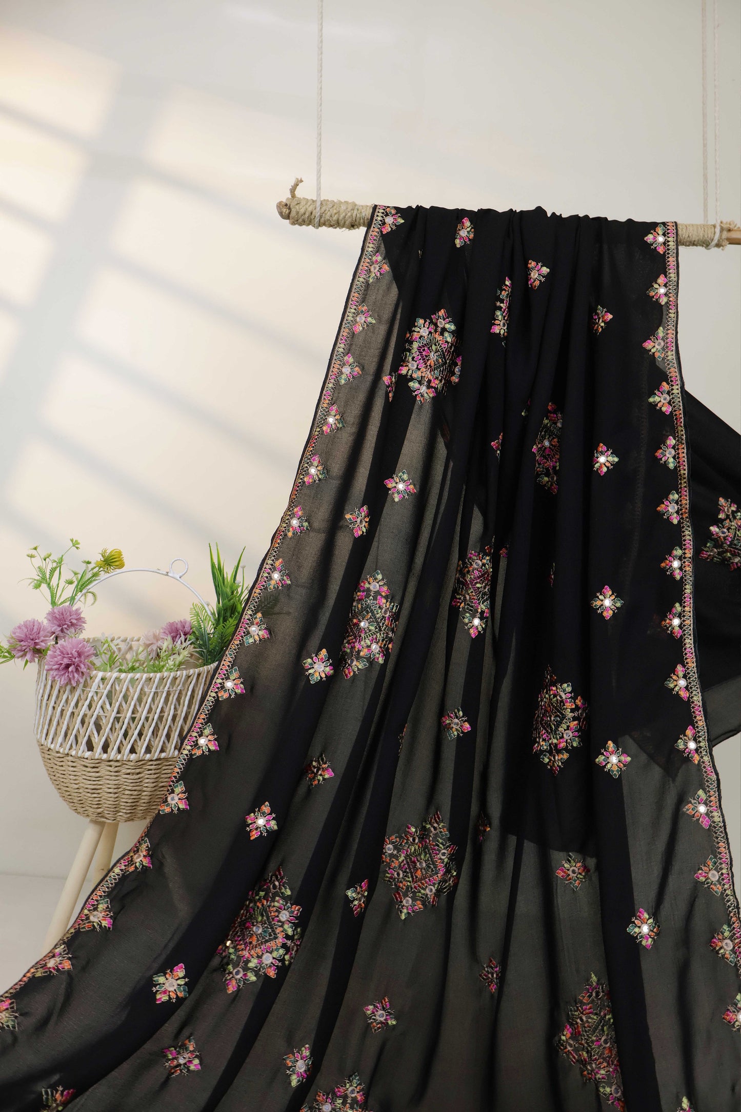 Sindhi Embroidered Shawl HLSH49
