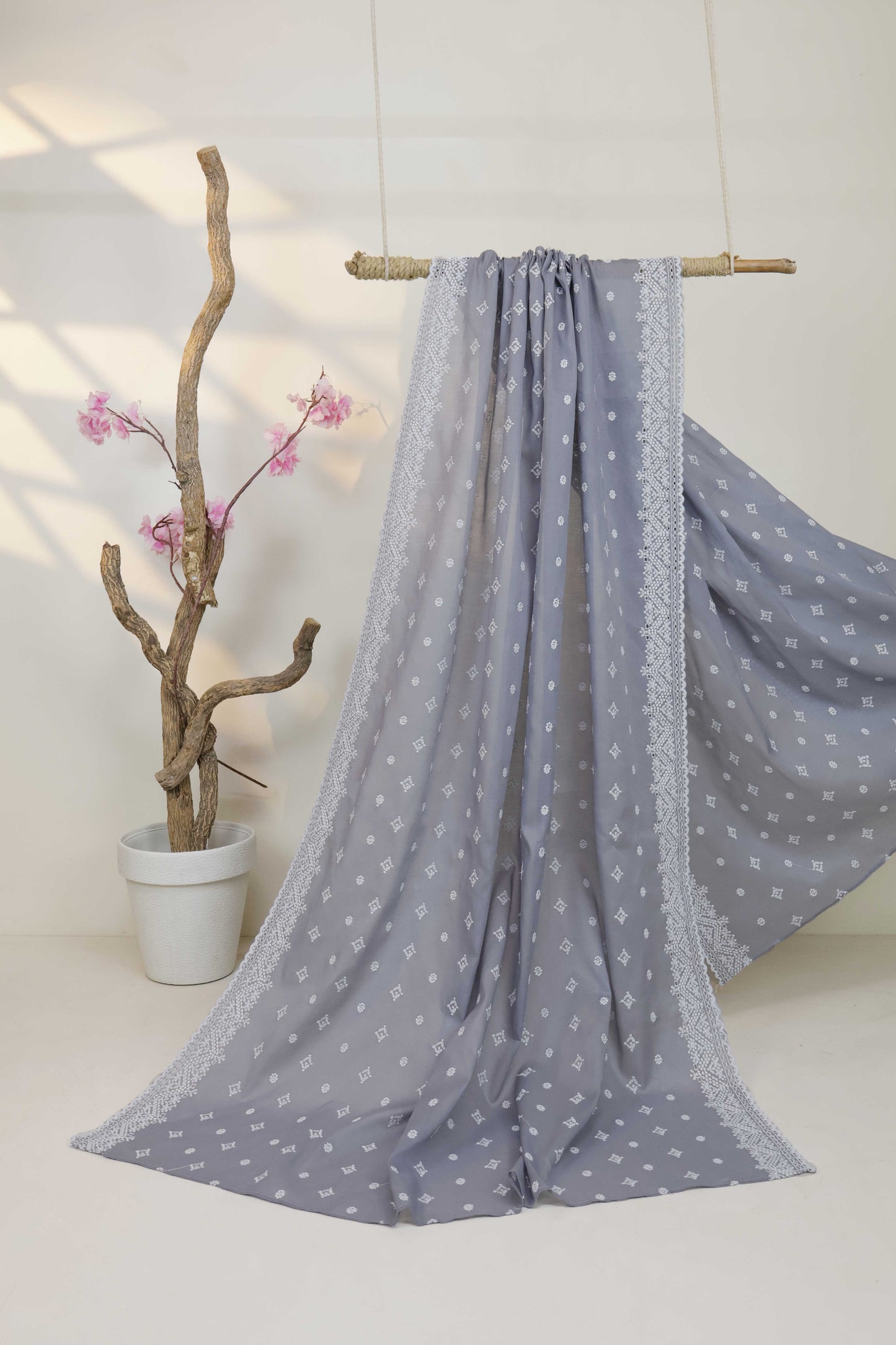 Full Embroidered Lawn Shawl 3800H