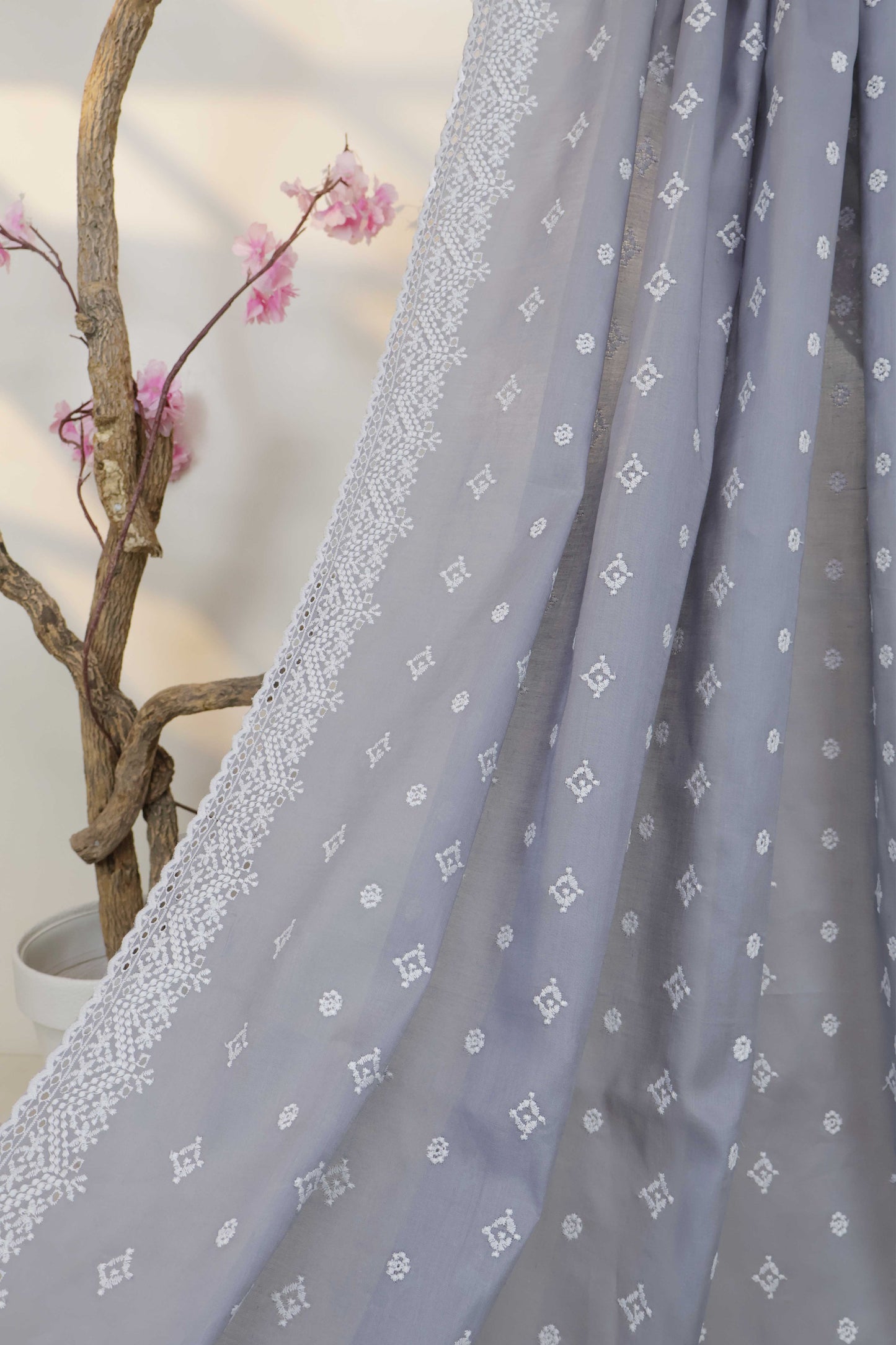 Full Embroidered Lawn Shawl 3800H