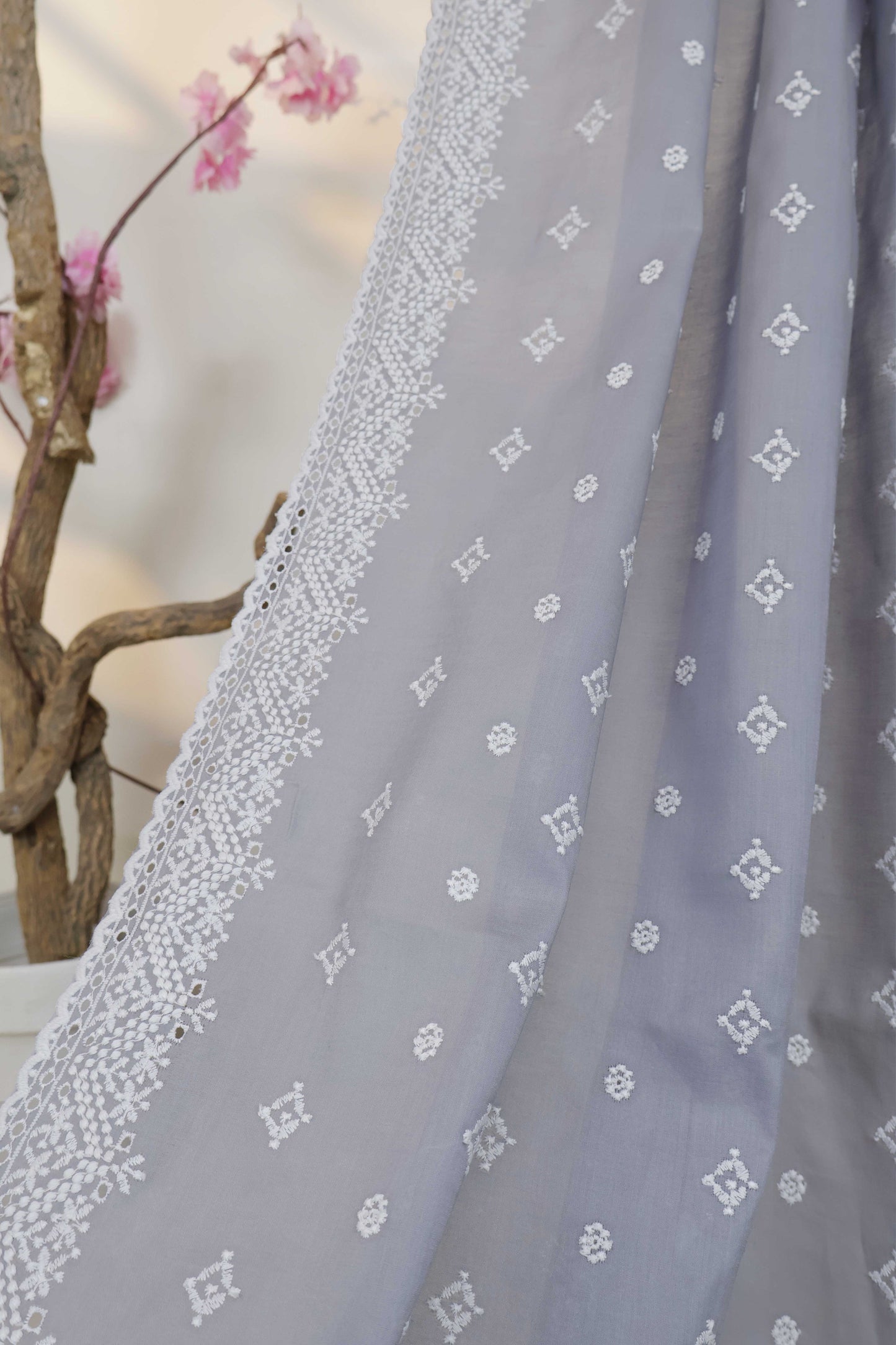 Full Embroidered Lawn Shawl 3800H