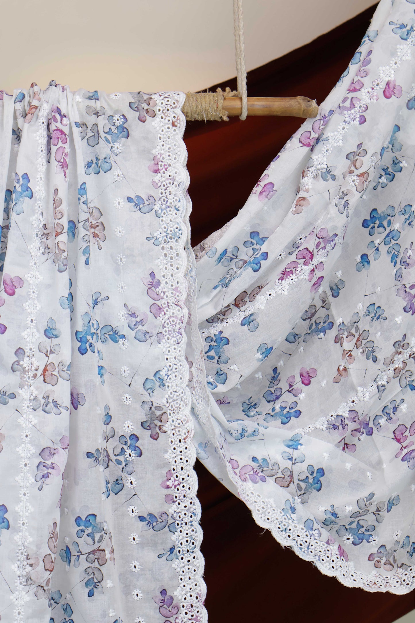 Embroidered Lawn Shawl 3636B