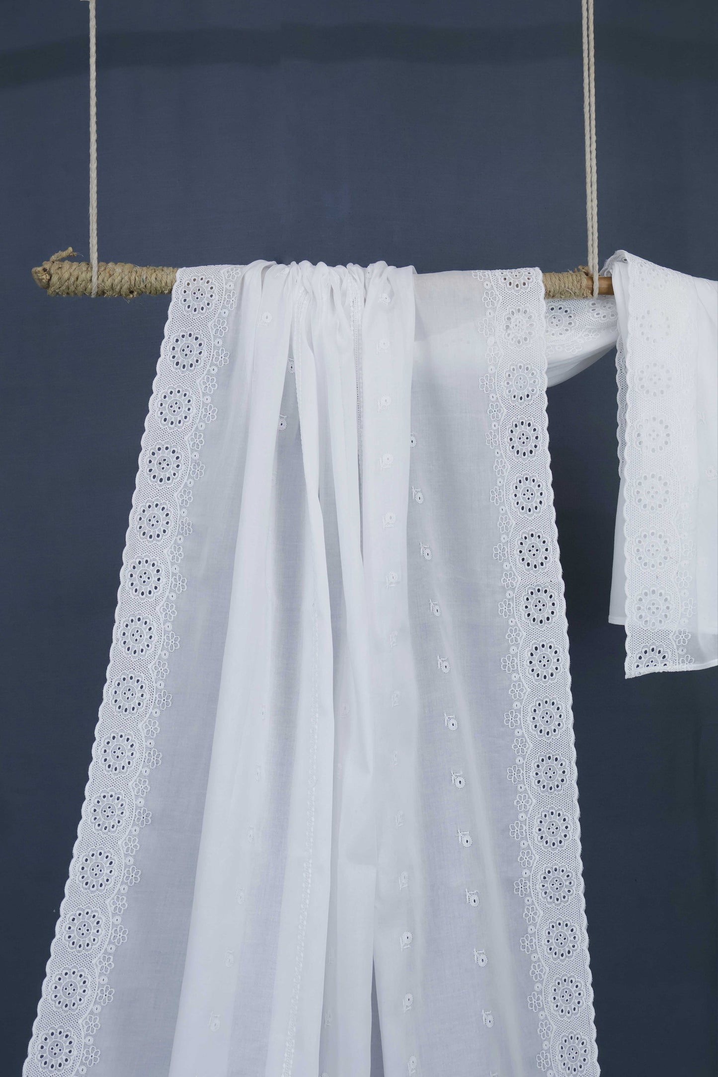 Embroidered Lawn Shawl HLSH79