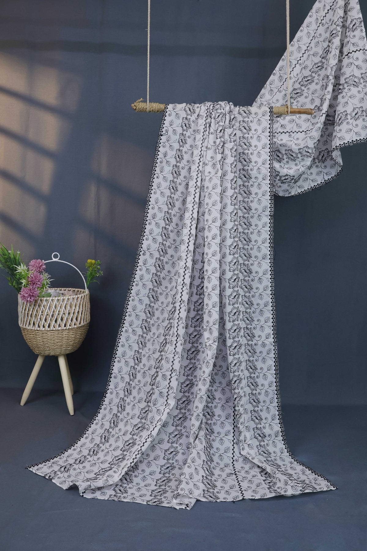Full Embroidered Lawn Shawl HLSH80