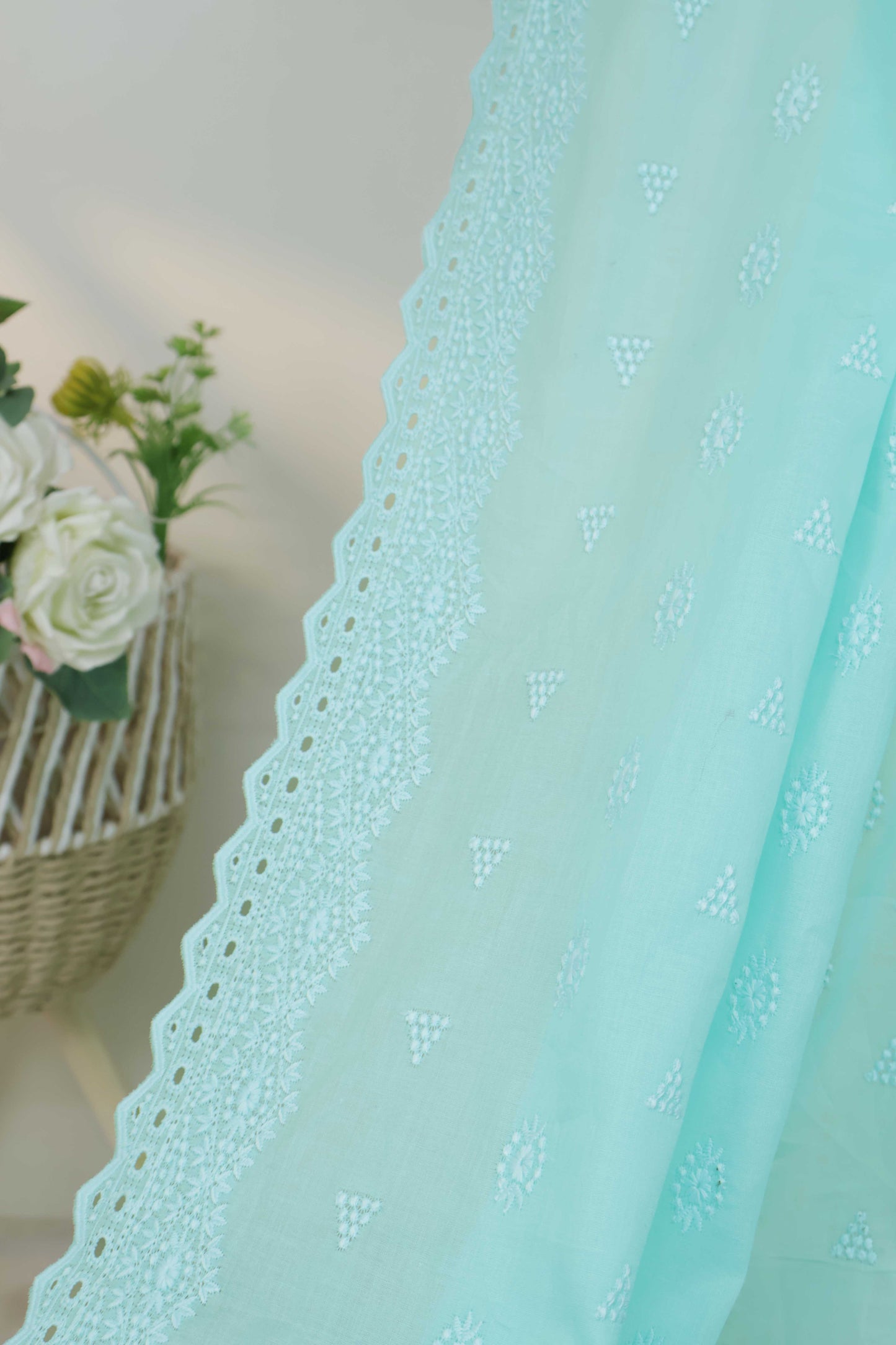 Full Embroidered Lawn Shawl 3800D