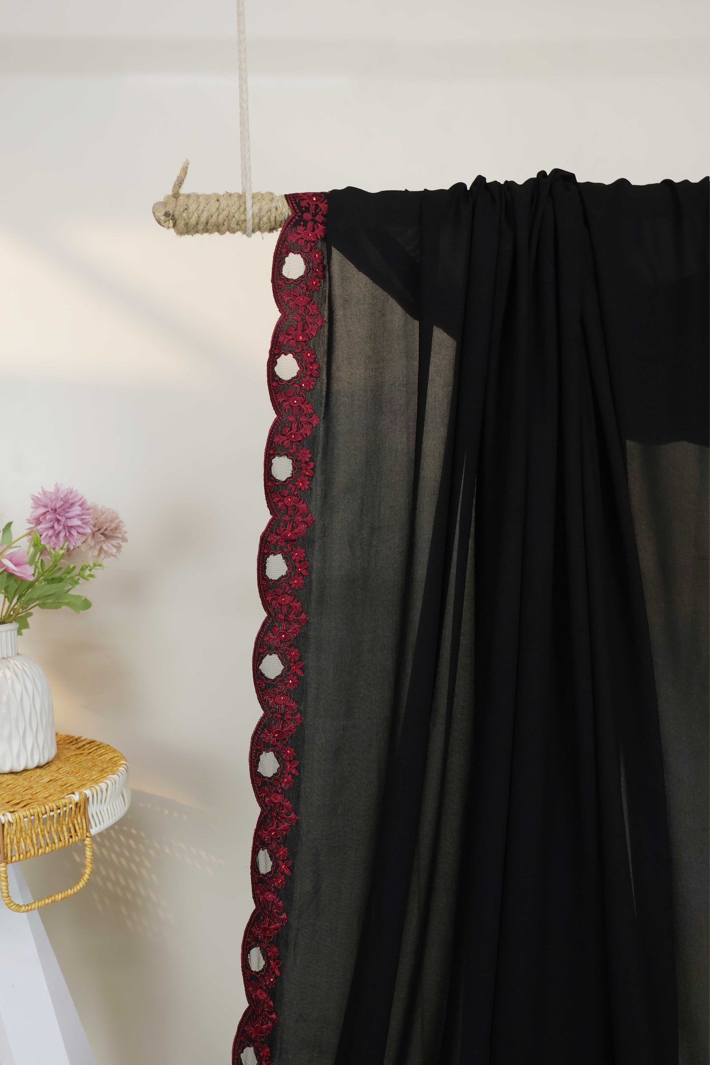 Embroidered Boarder Shawl HLSH69