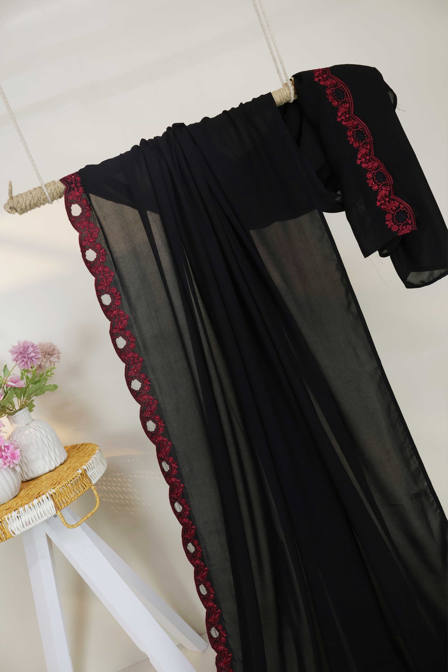 Embroidered Boarder Shawl HLSH69