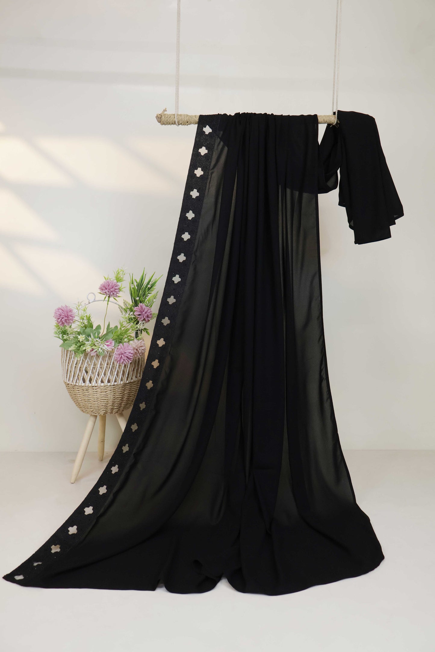 Embroidered Boarder Shawl HLSH72