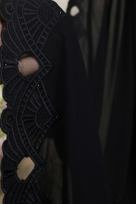Embroidered Boarder Shawl HLSH70
