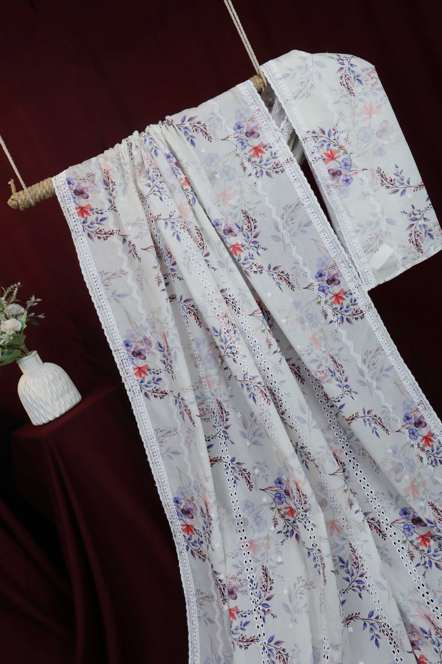 Embroidered Lawn Shawl LSST06