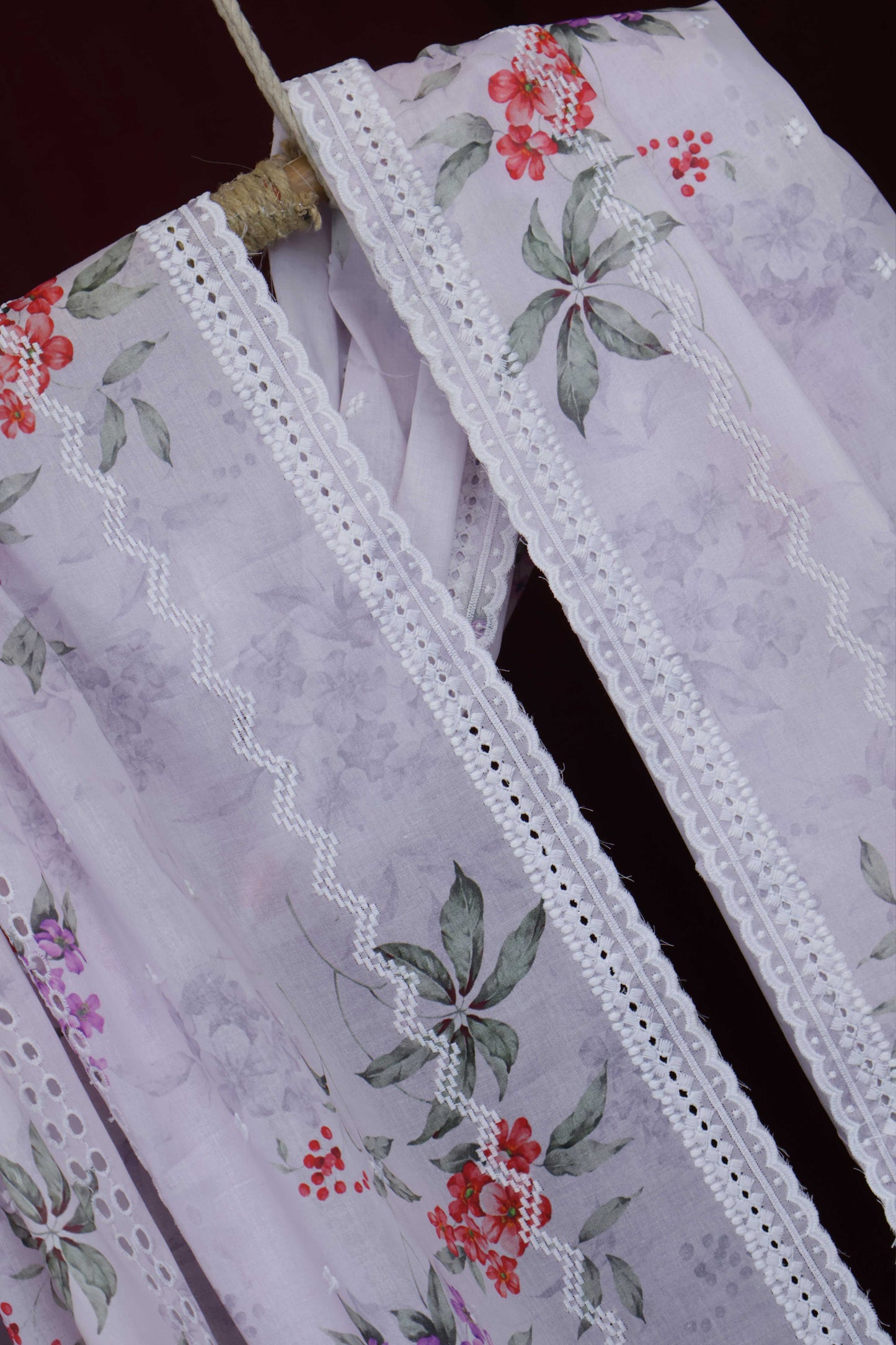Embroidered Lawn Shawl LSST30