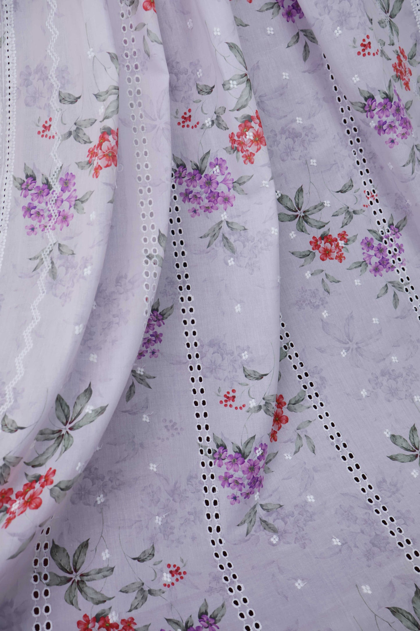 Embroidered Lawn Shawl LSST30