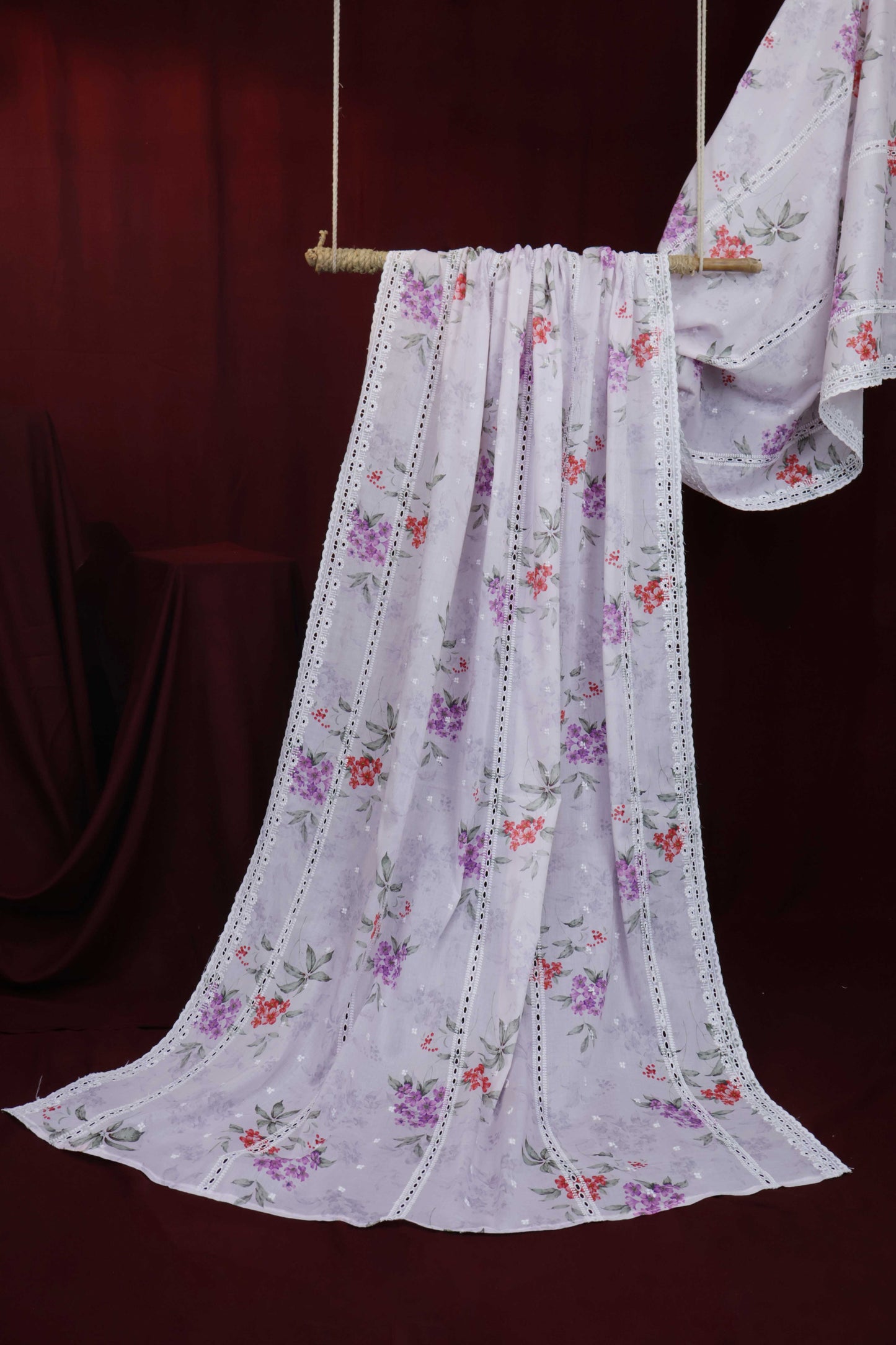 Embroidered Lawn Shawl LSST31