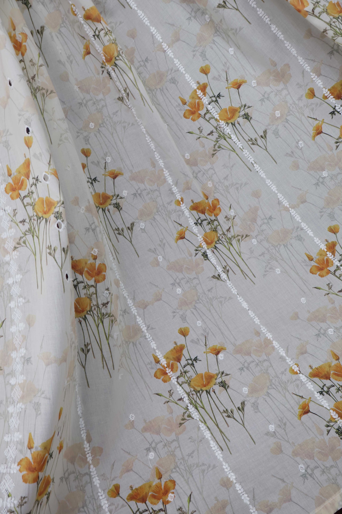 Embroidered Lawn Shawl LSST28