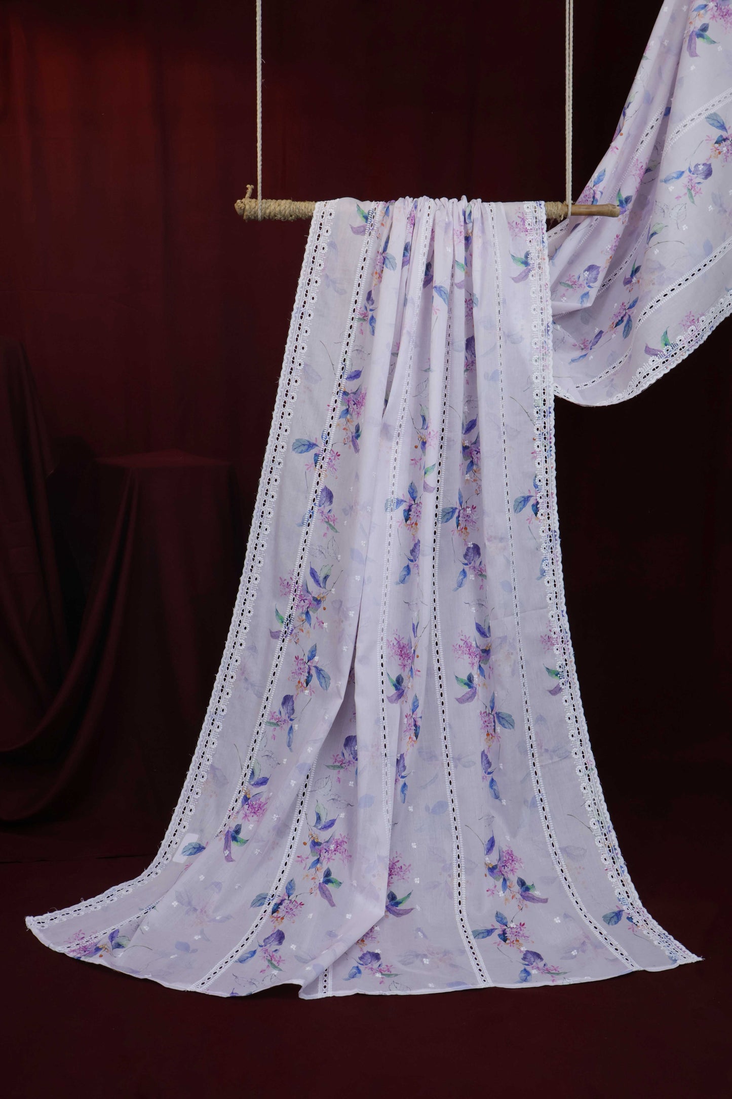 Embroidered Lawn Shawl LSST04