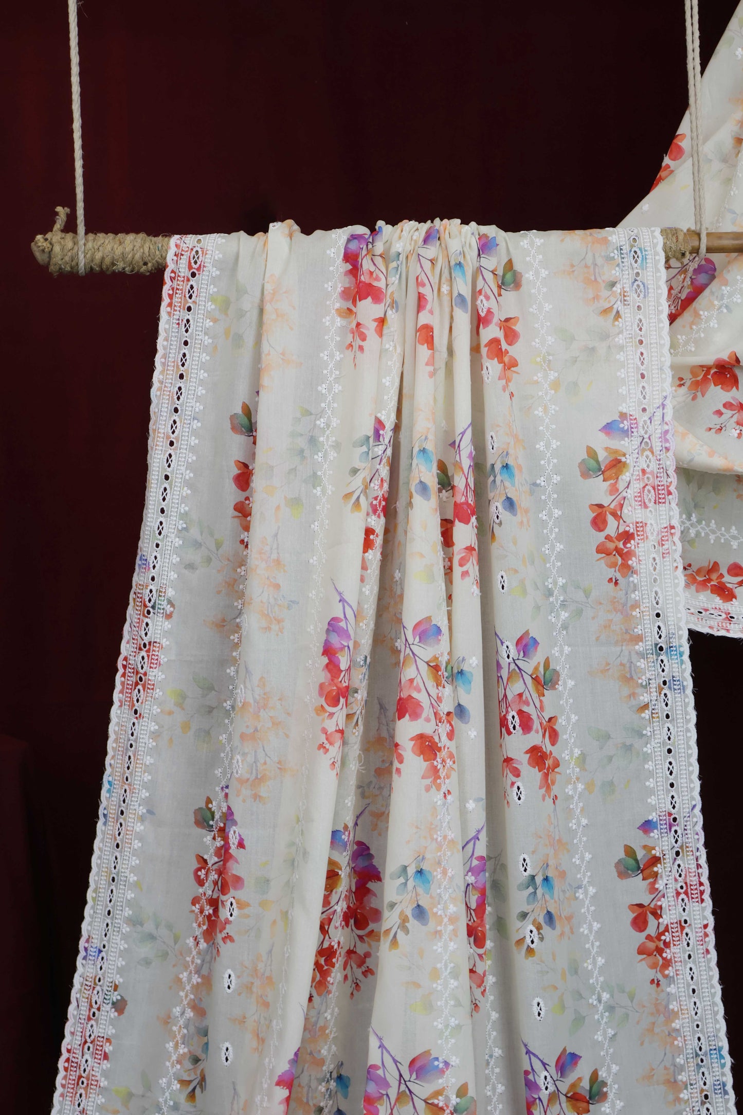 Embroidered Lawn Shawl LSST37