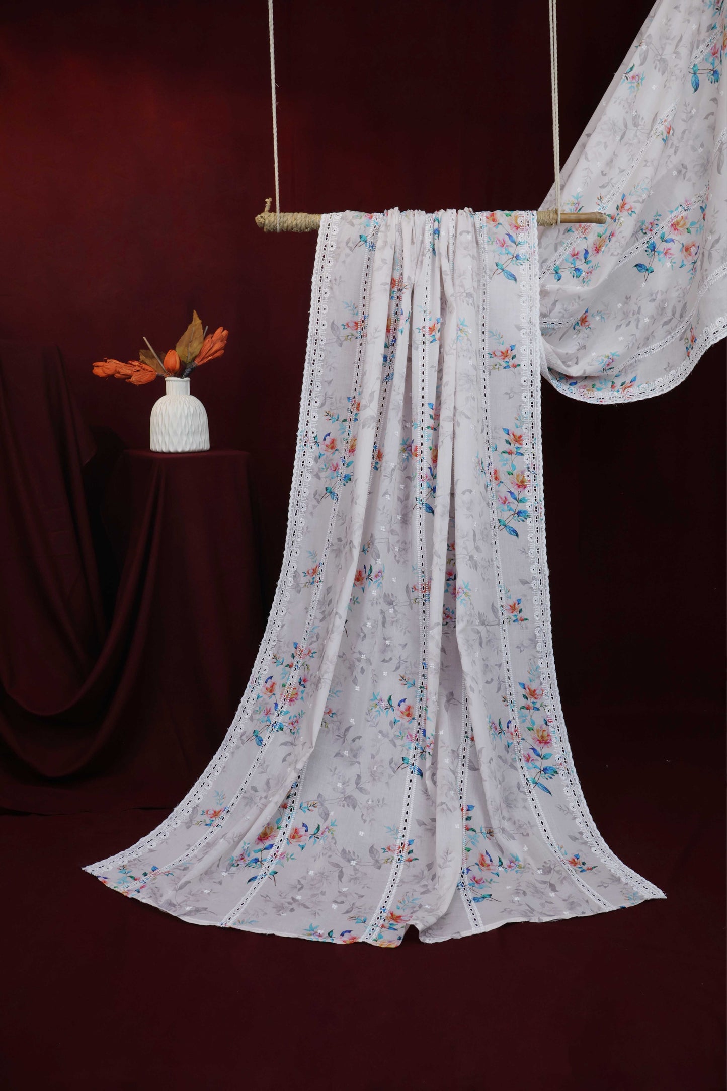 Embroidered Lawn Shawl LSST09