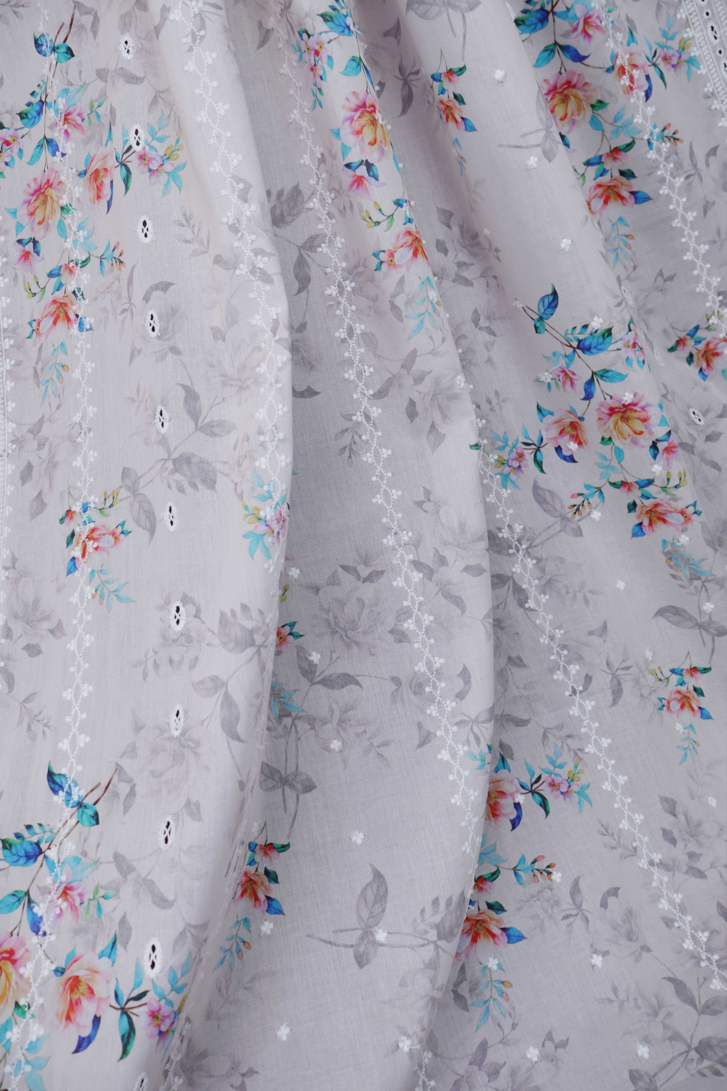 Embroidered Lawn Shawl LSST10