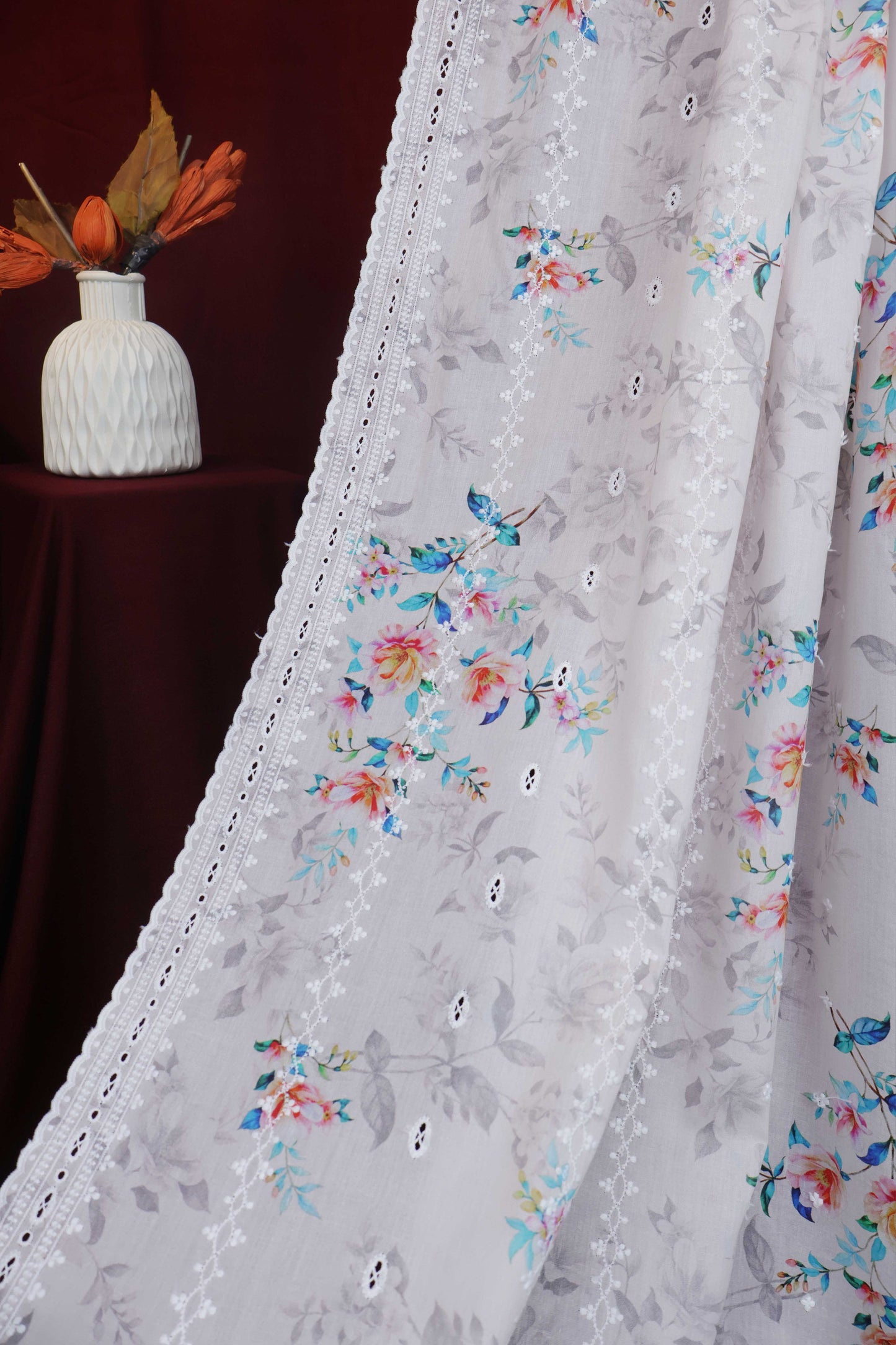 Embroidered Lawn Shawl LSST10