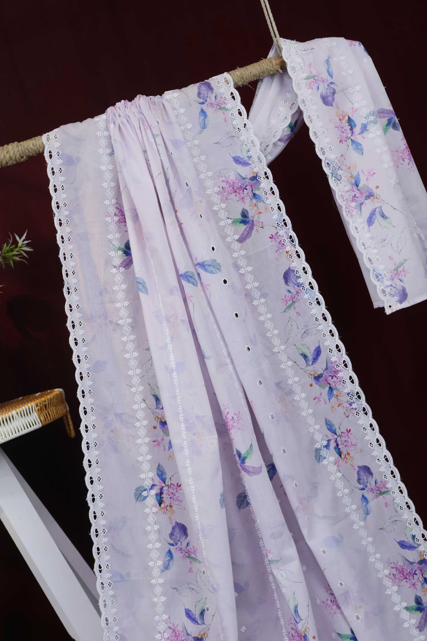 Embroidered Lawn Shawl LSST01