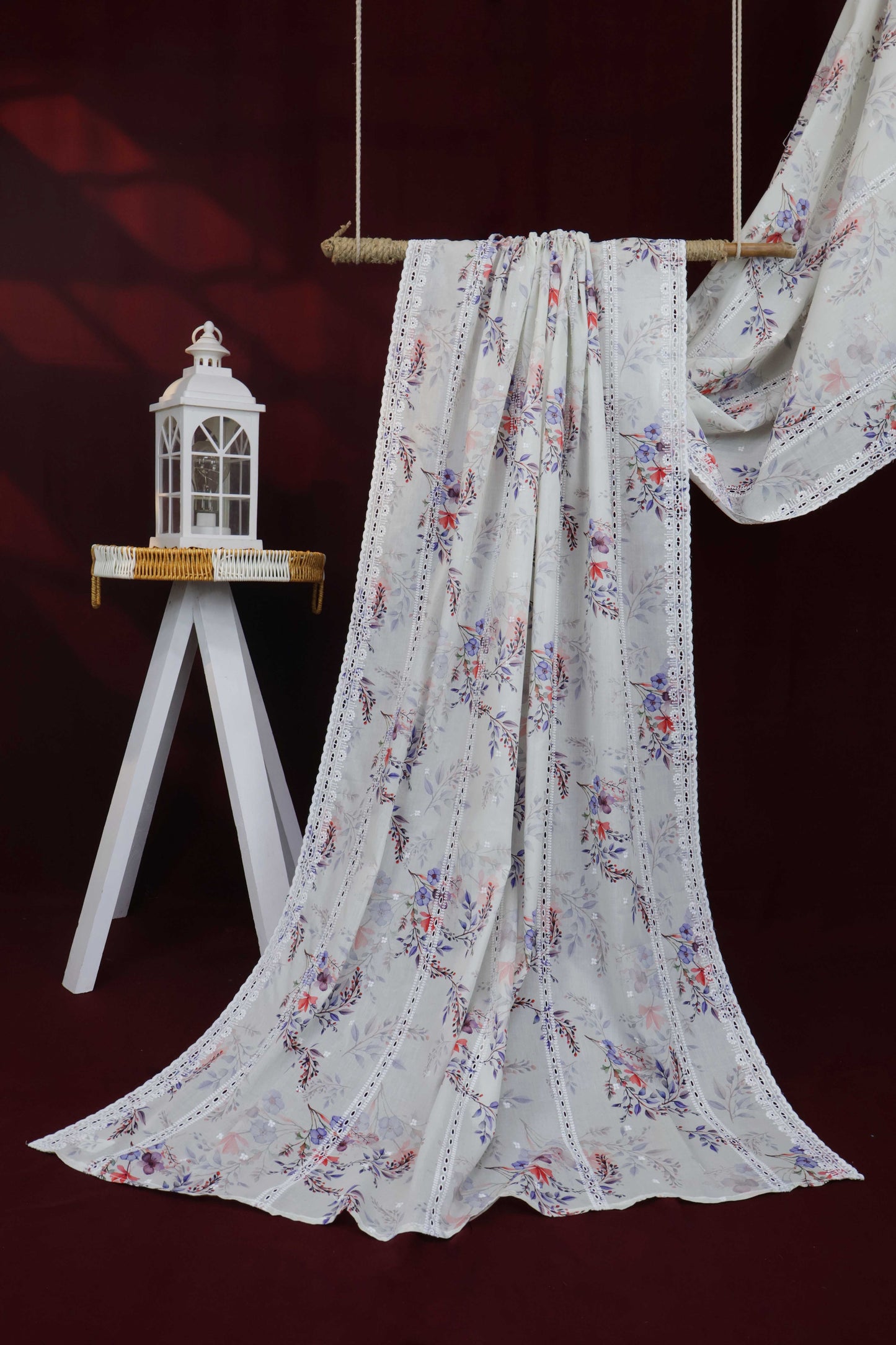 Embroidered Lawn Shawl LSST08