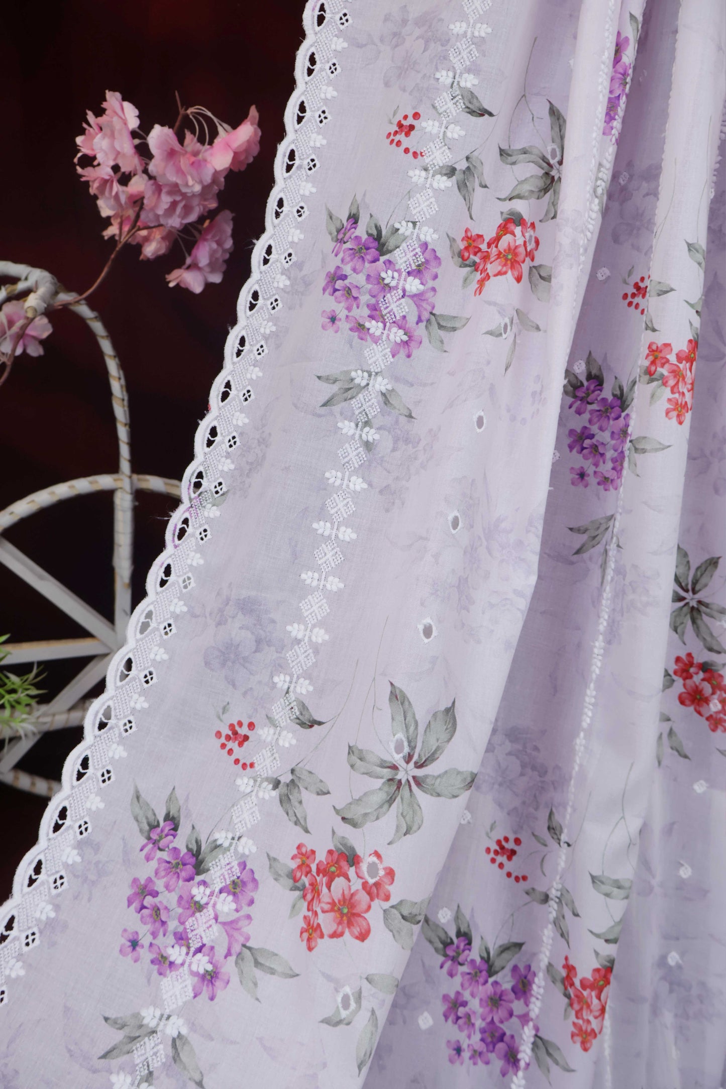 Embroidered Lawn Shawl LSST29