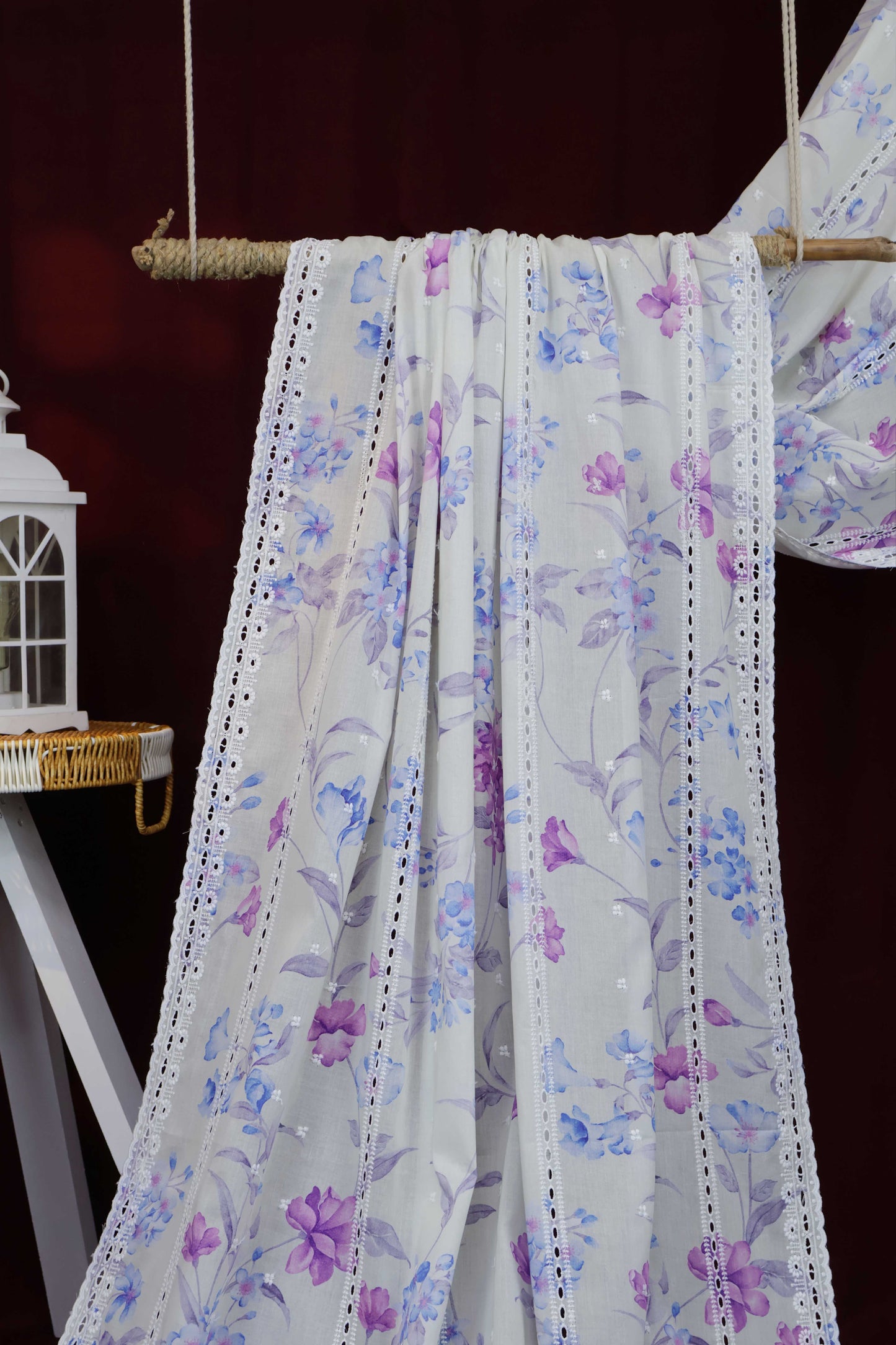 Embroidered Lawn Shawl LSST15
