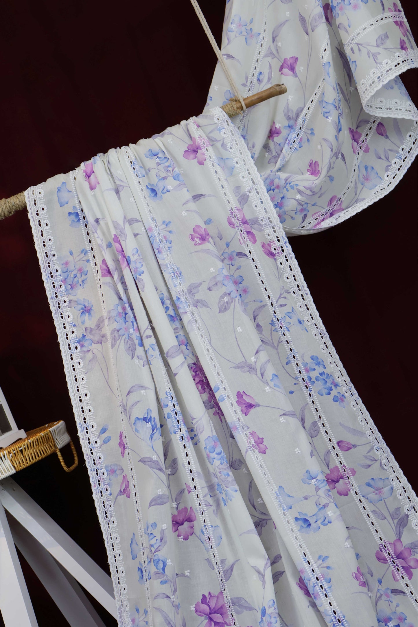 Embroidered Lawn Shawl LSST15