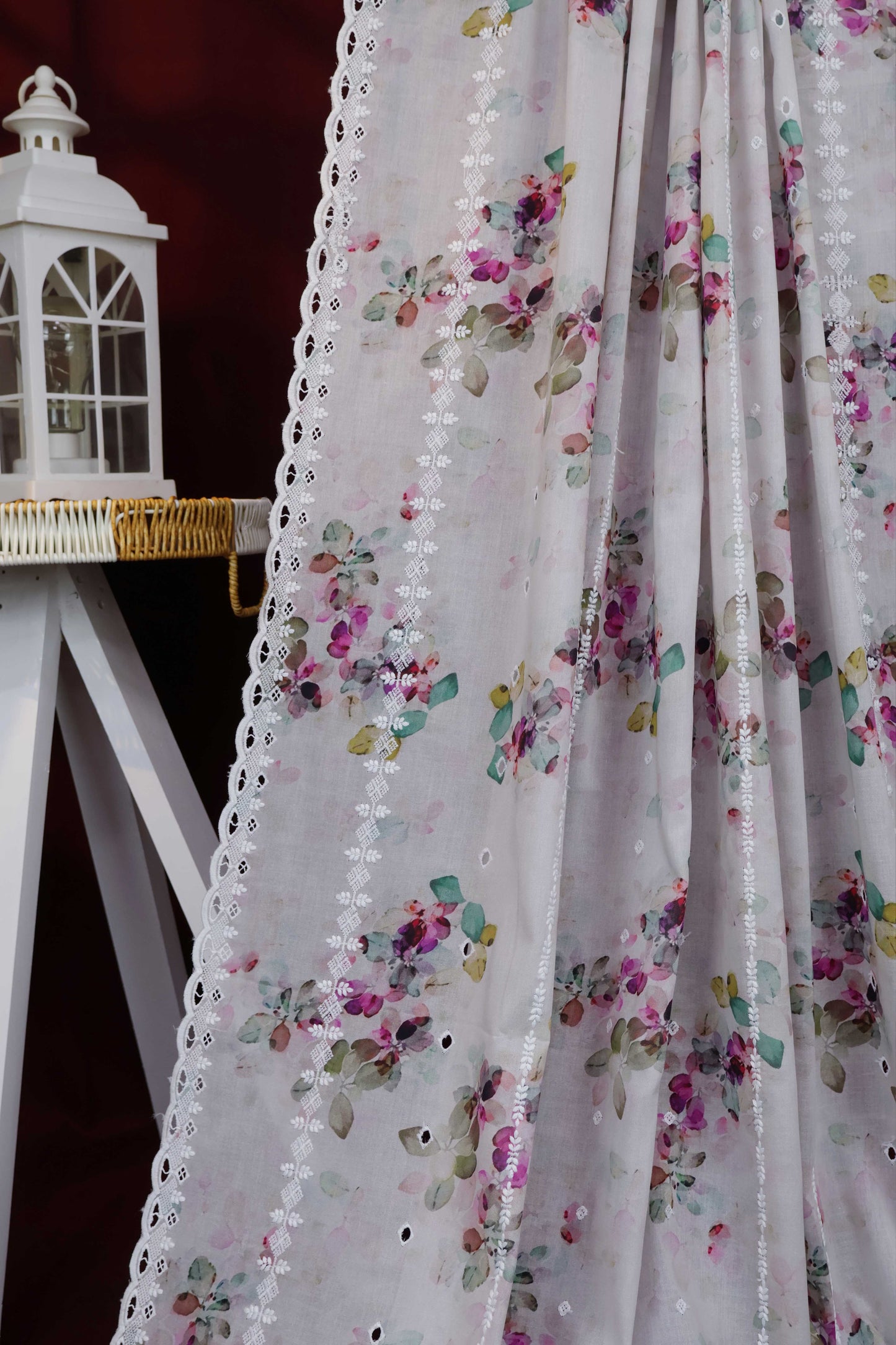 Embroidered Lawn Shawl LSST23