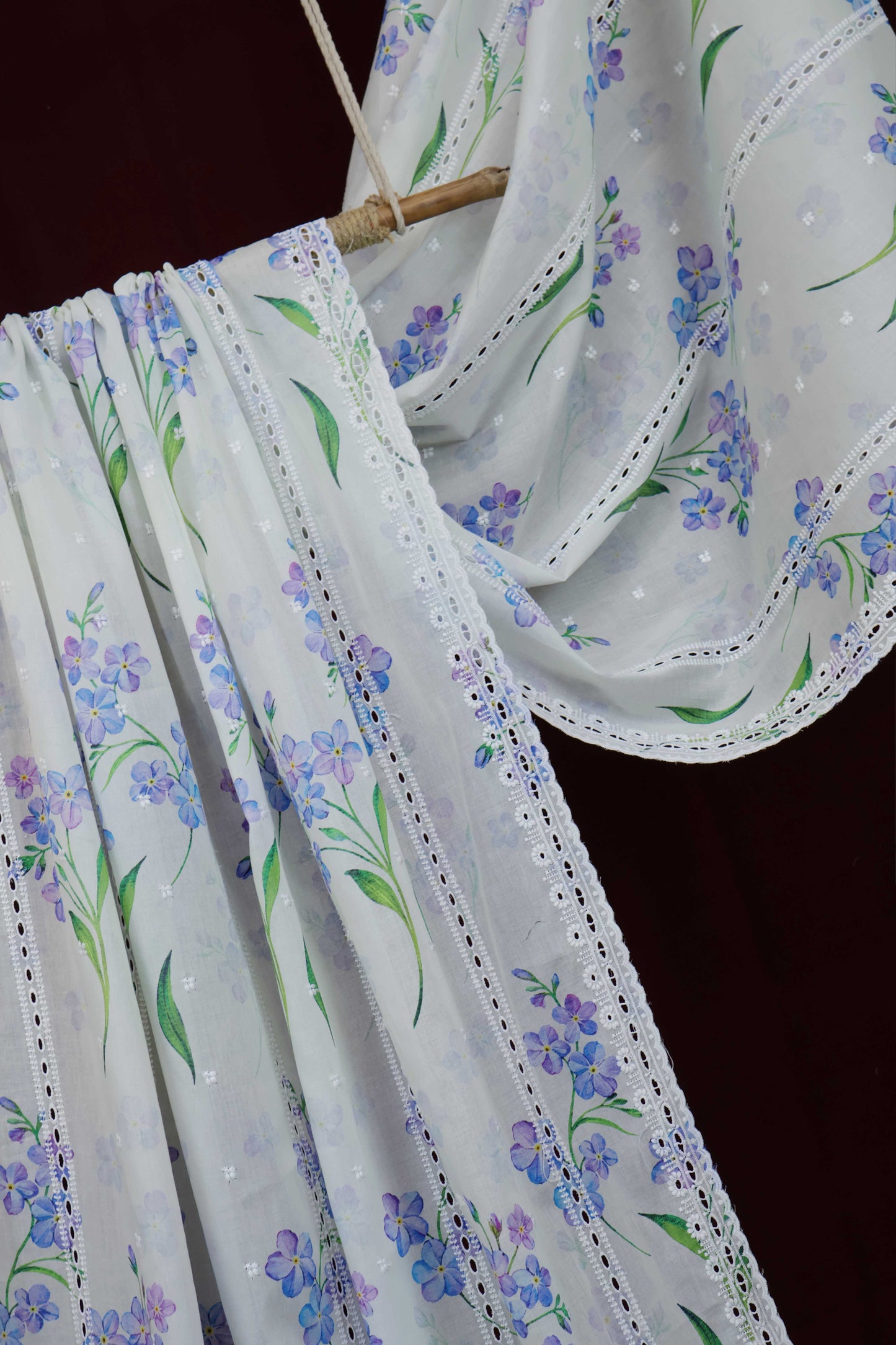 Embroidered Lawn Shawl LSST33